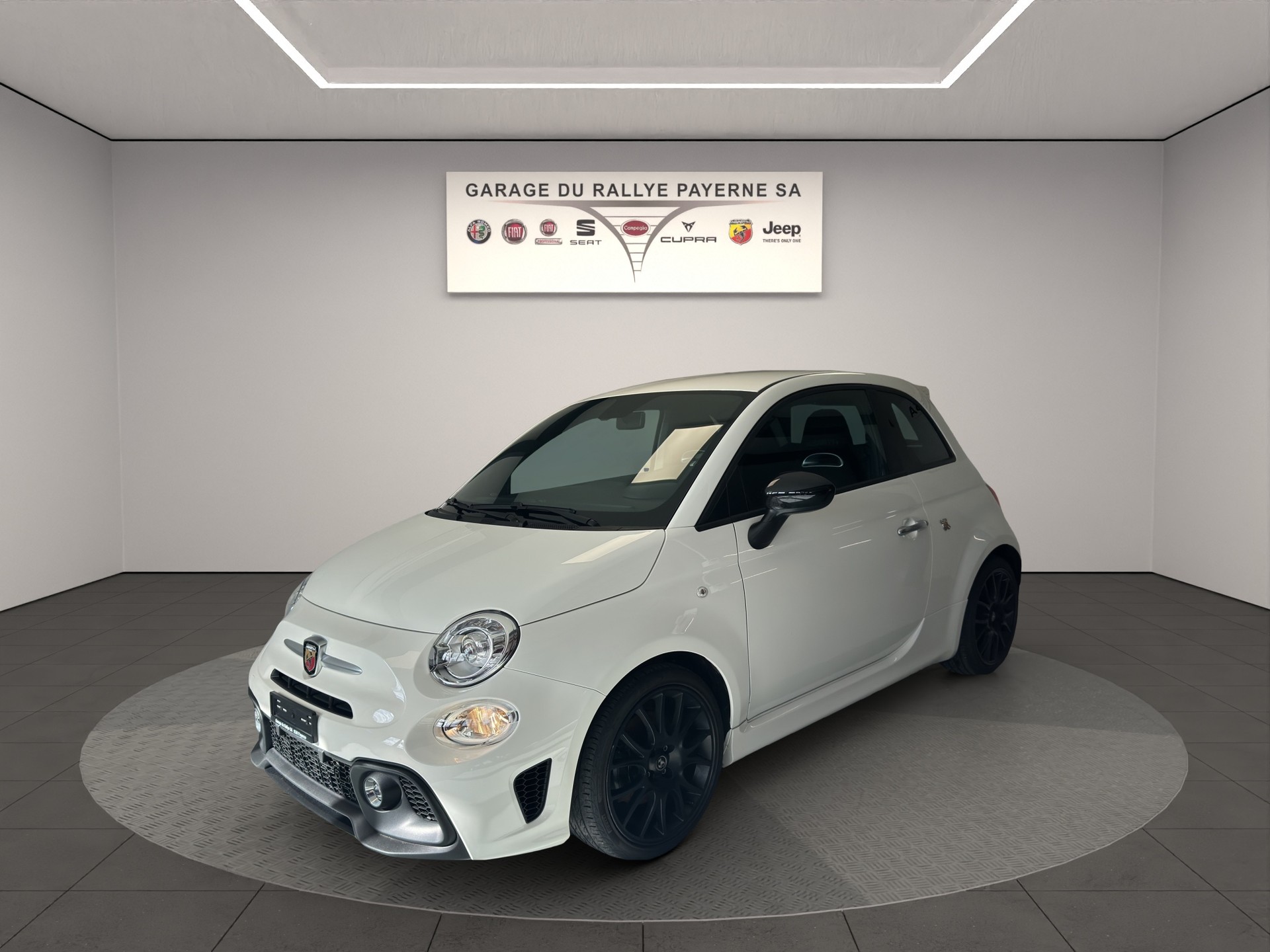 FIAT 595 1.4 16V Turbo Abarth 595 Premium-showroom-element-1
