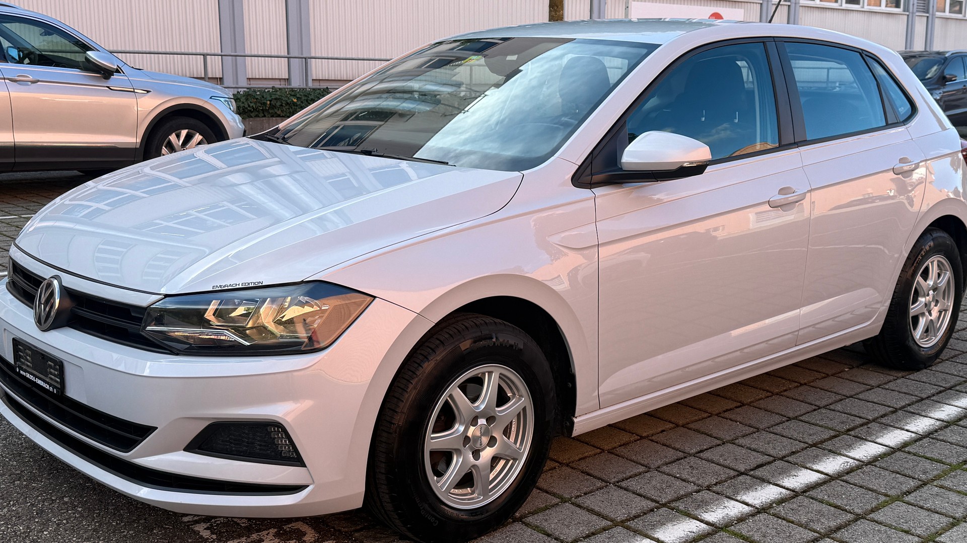 VW Polo 1.0 BMT Trendline-image-8