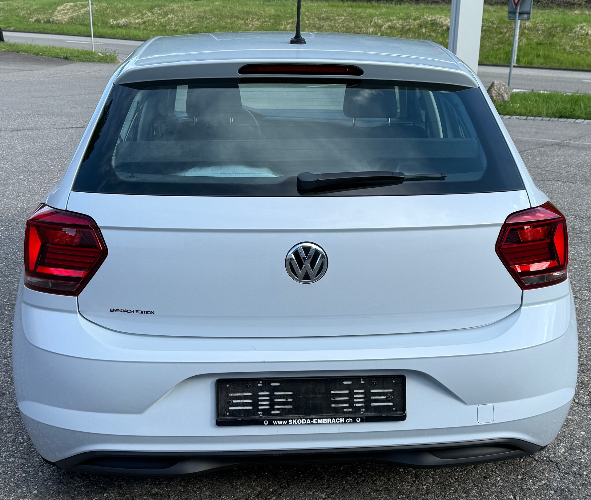VW Polo 1.0 BMT Trendline-image-6