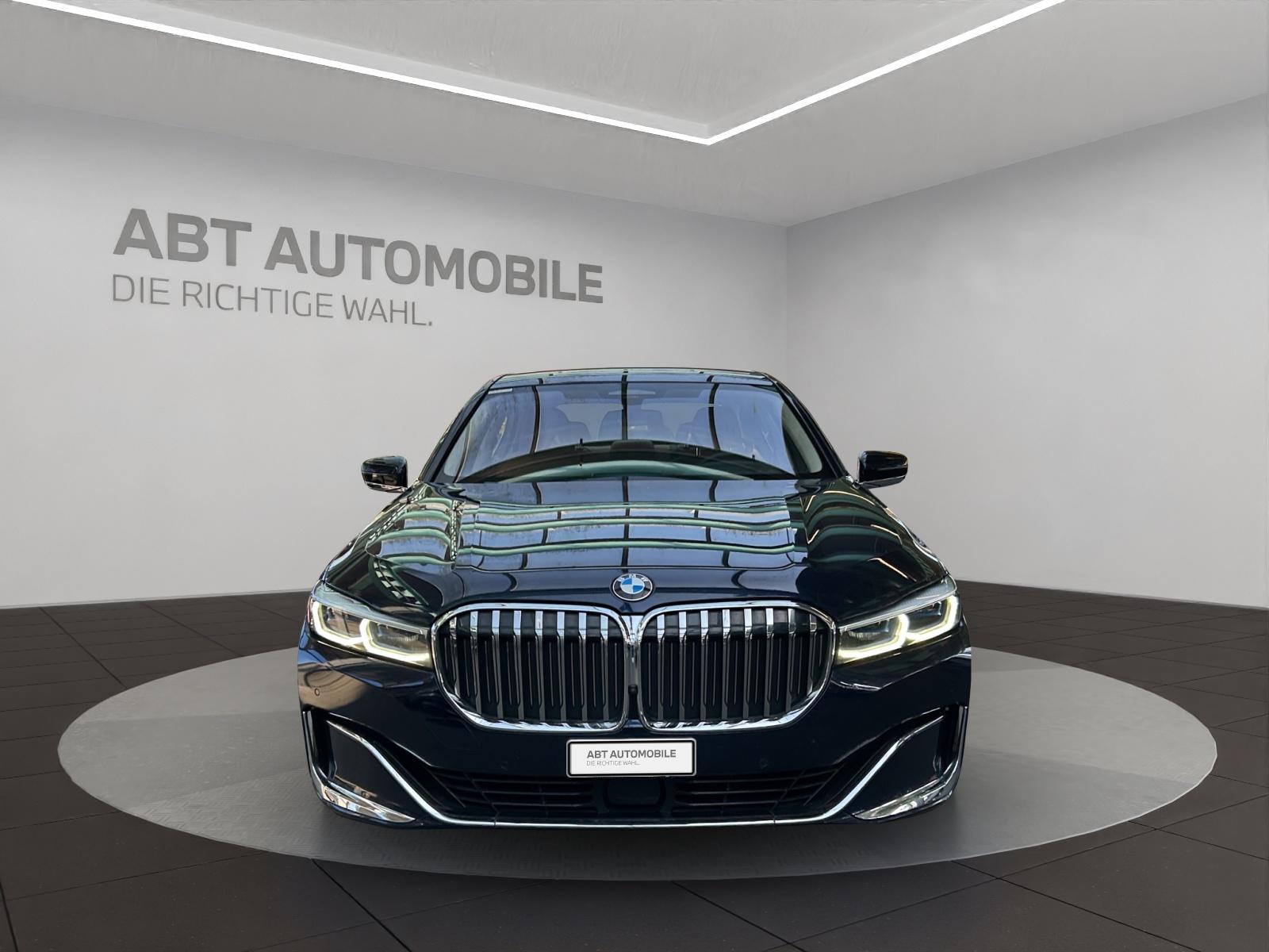 BMW 750i xDrive-image-1