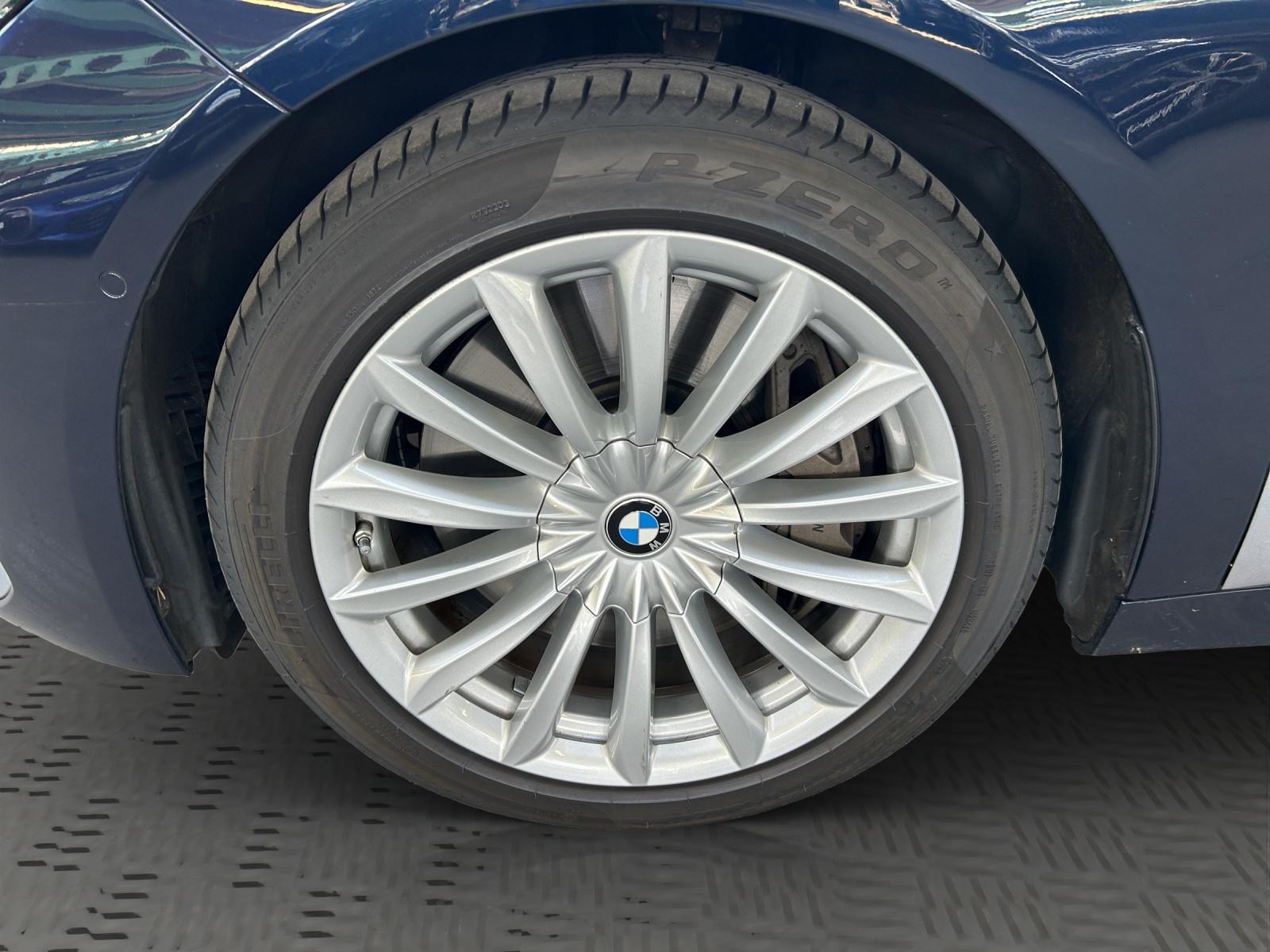 BMW 750i xDrive-image-19