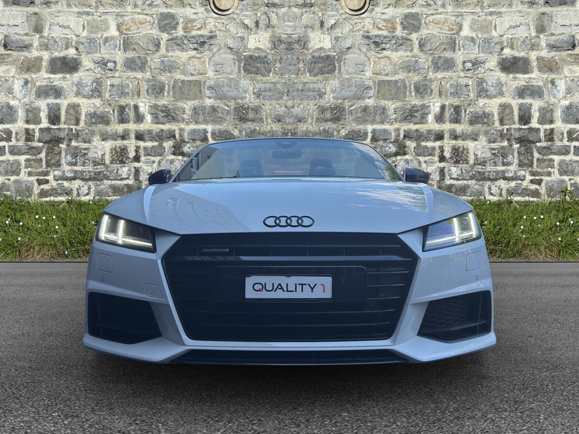AUDI TT Roadster 2.0 TFSI S-tronic-image-1