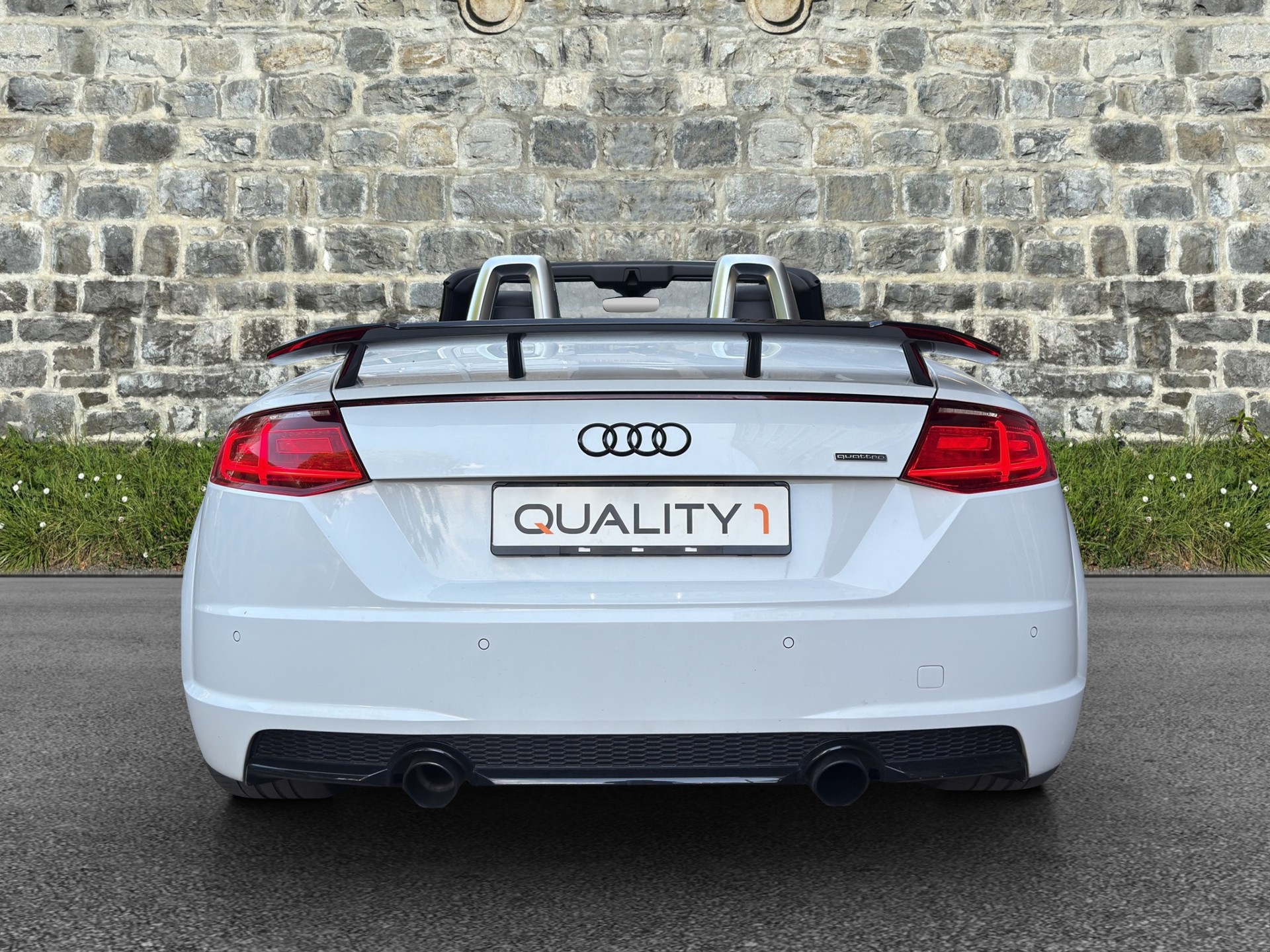 AUDI TT Roadster 2.0 TFSI S-tronic-image-5