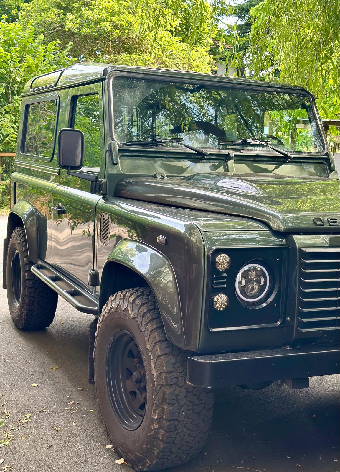 LAND ROVER 90 TD4-image-0