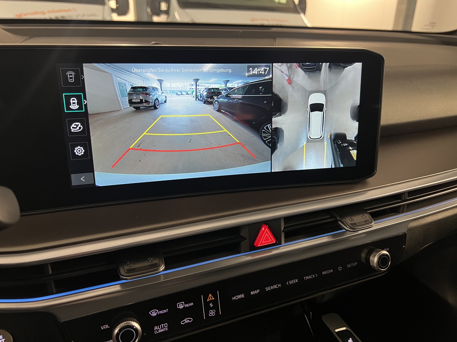 KIA Sorento 1.6 T Plug-in Hybrid Style 7P-image-9