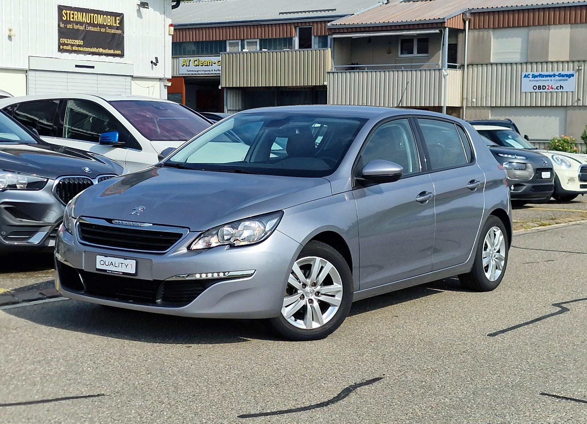 Car photo