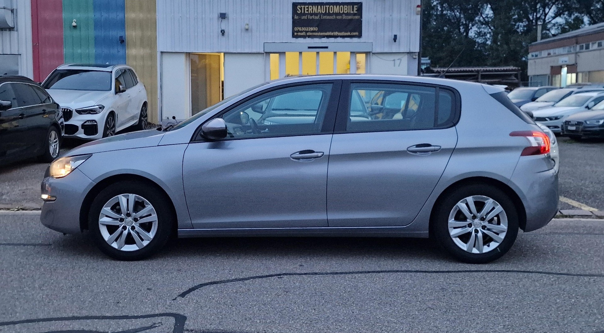 PEUGEOT 308 1.2 THP Active-image-2