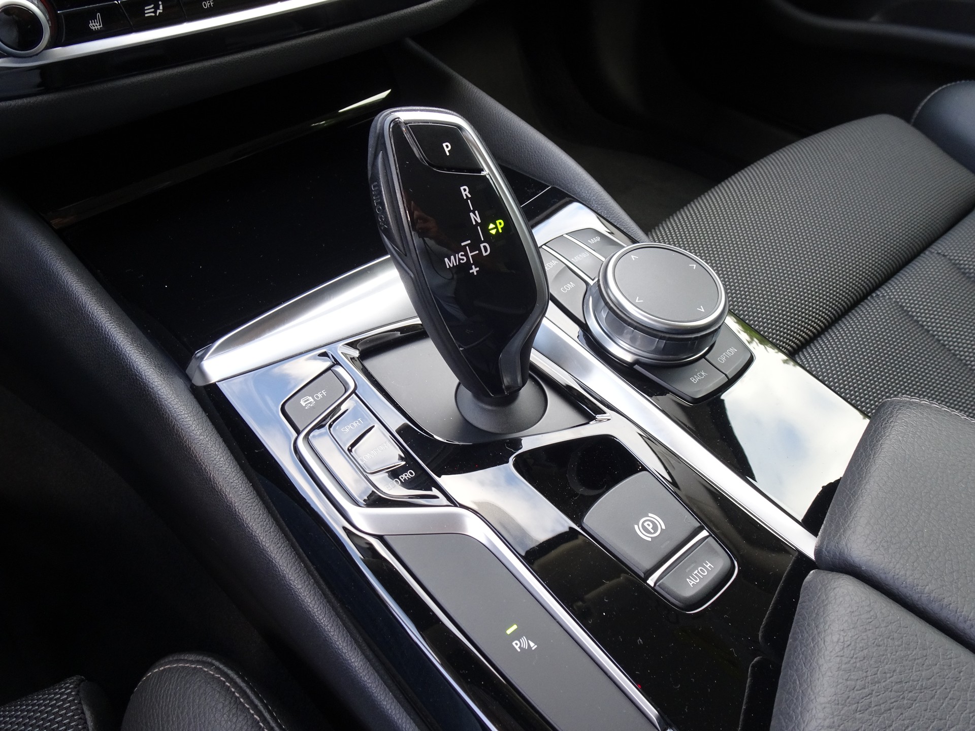 BMW 530d Touring Sport Line Steptronic-image-13