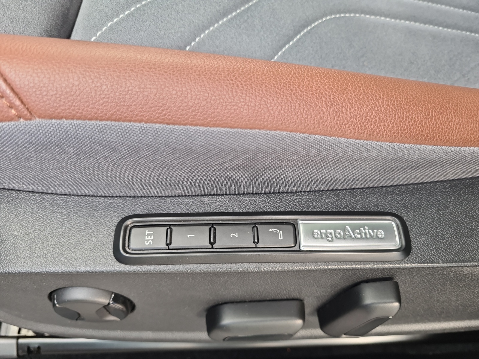 VW ID.4 Pro Performance 77 kWh Max-image-12
