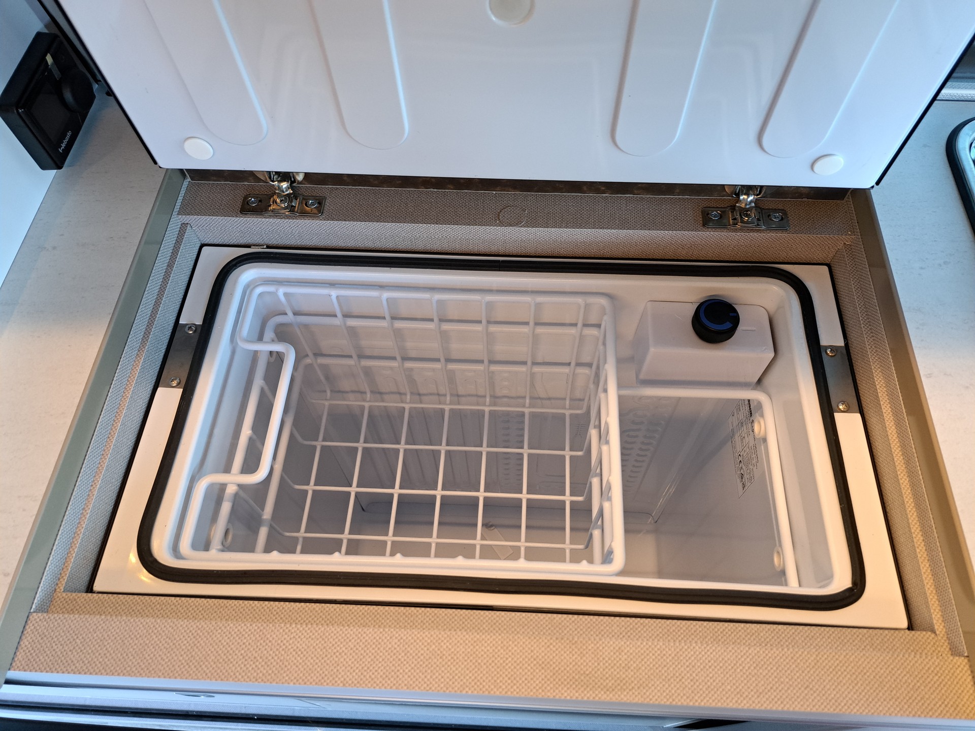 BÜRSTNER Copa C 532 B66-image-4