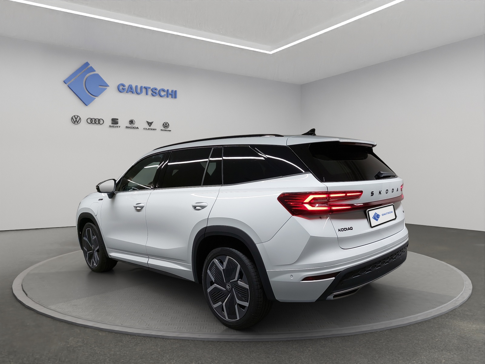 SKODA Kodiaq 1.5 TSI PHEV Sportline-image-2
