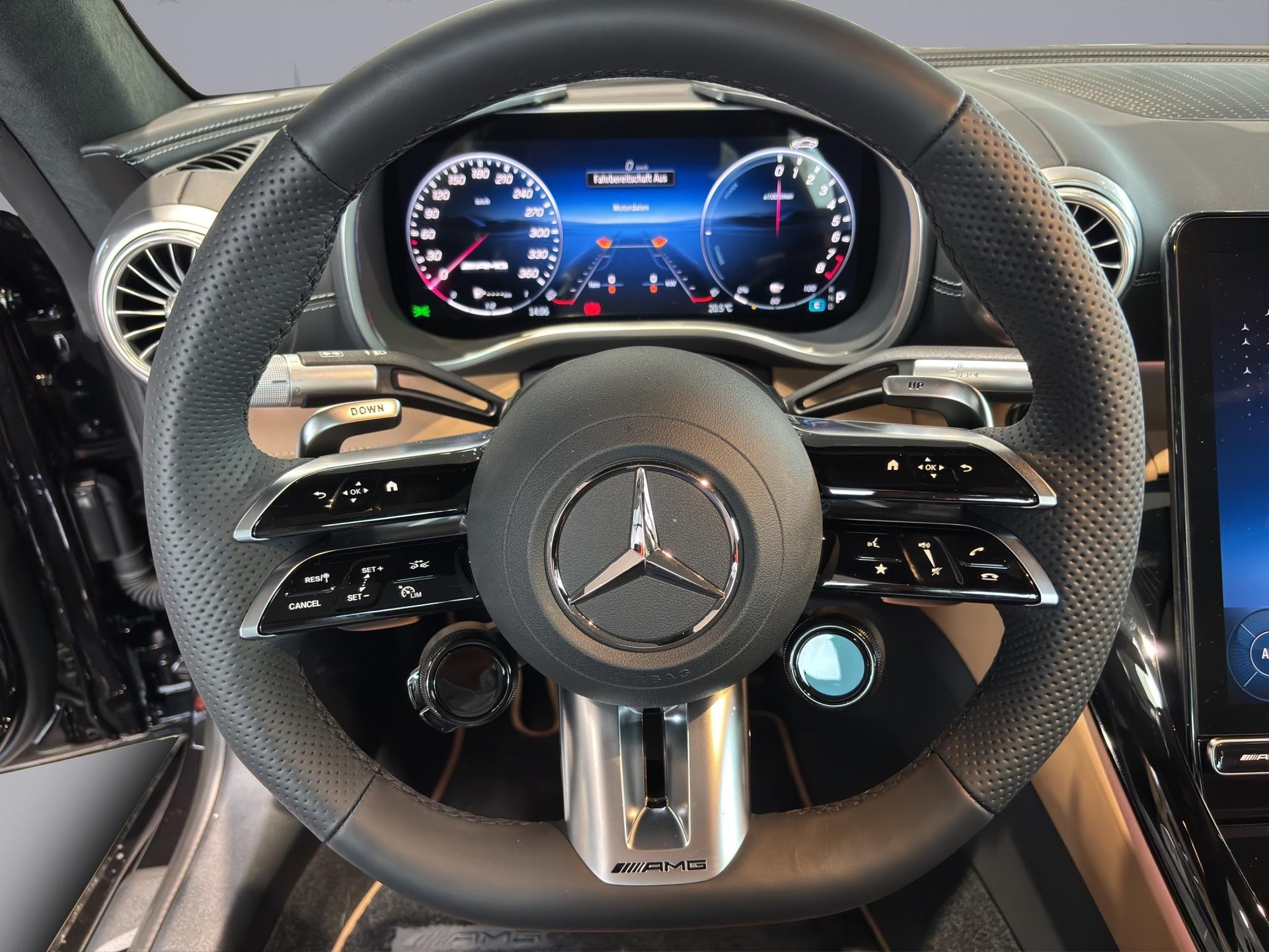 MERCEDES-BENZ AMG GT 63 S E Performance Executive Ed. 4matic+-image-11