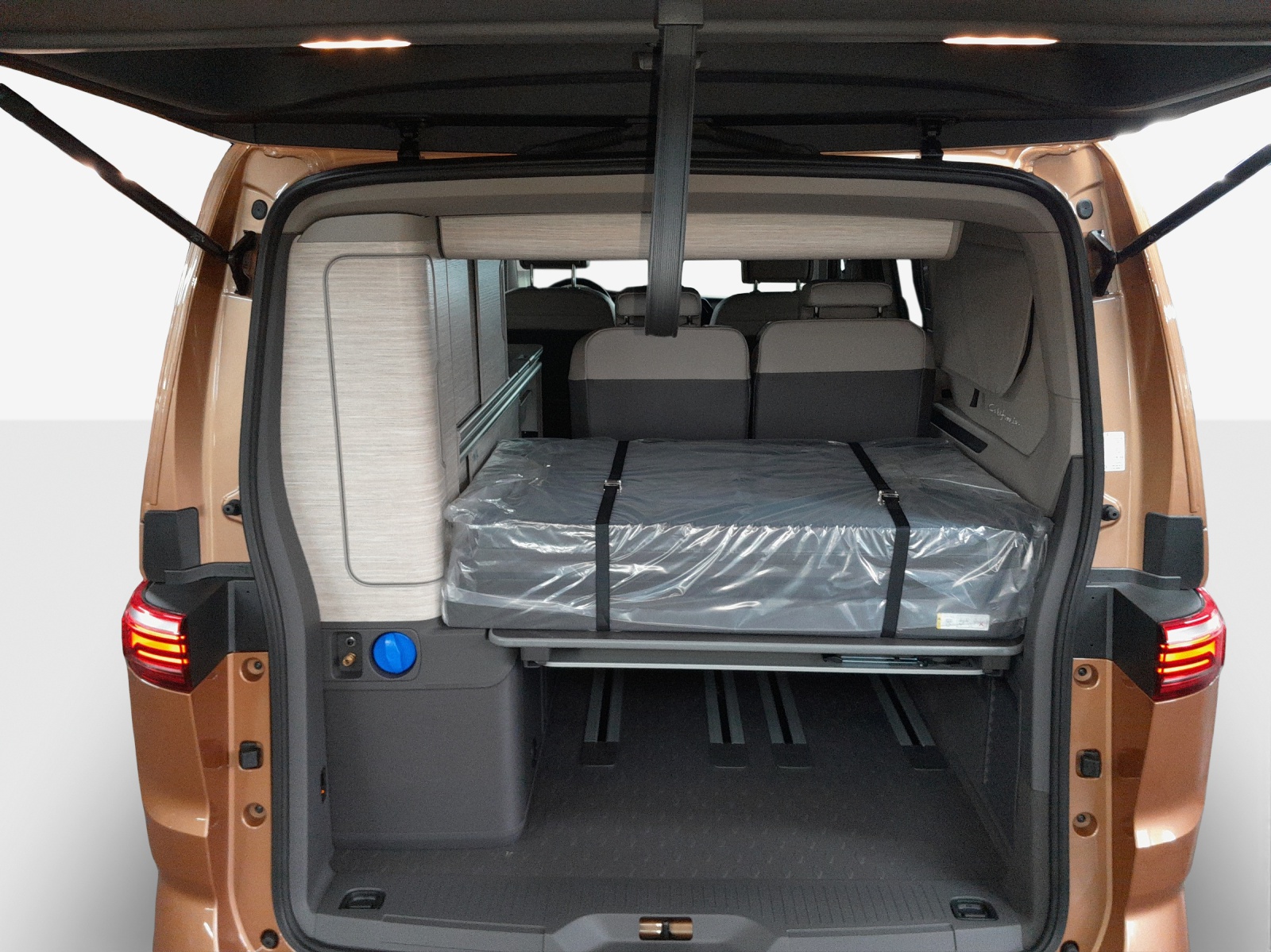 VW California 2.0 TSI Ocean Liberty-image-12