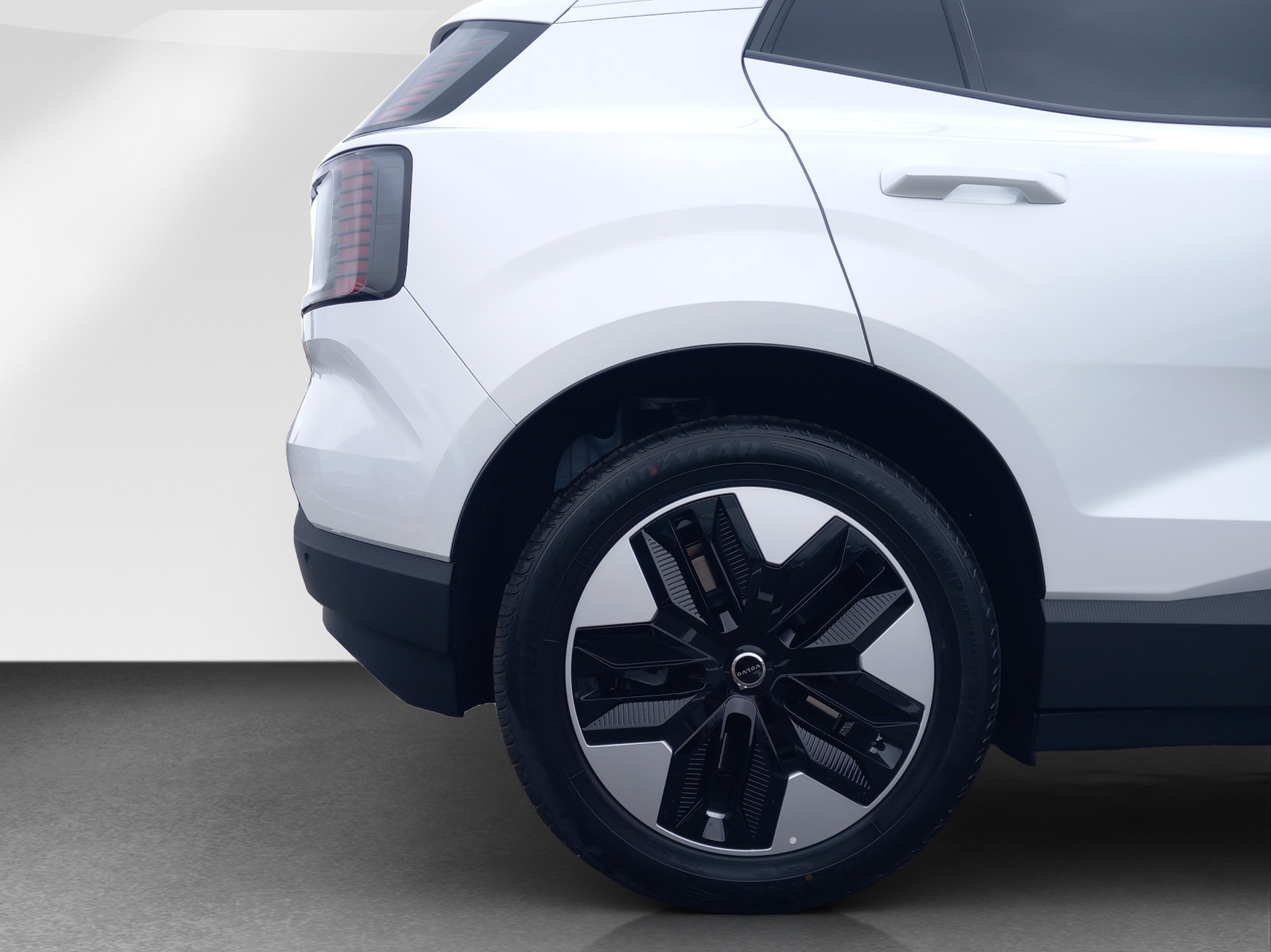 VOLVO EX30 E40 Core XCITE XCITE-image-10