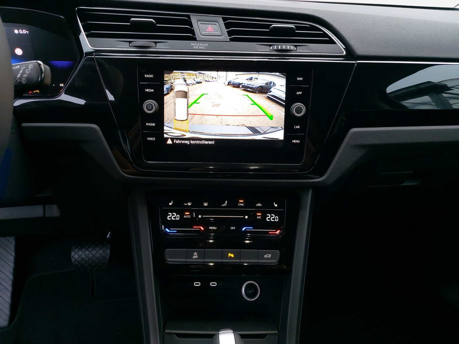 VW Touran 1.5 TSI EVO Comfortline DSG-image-10