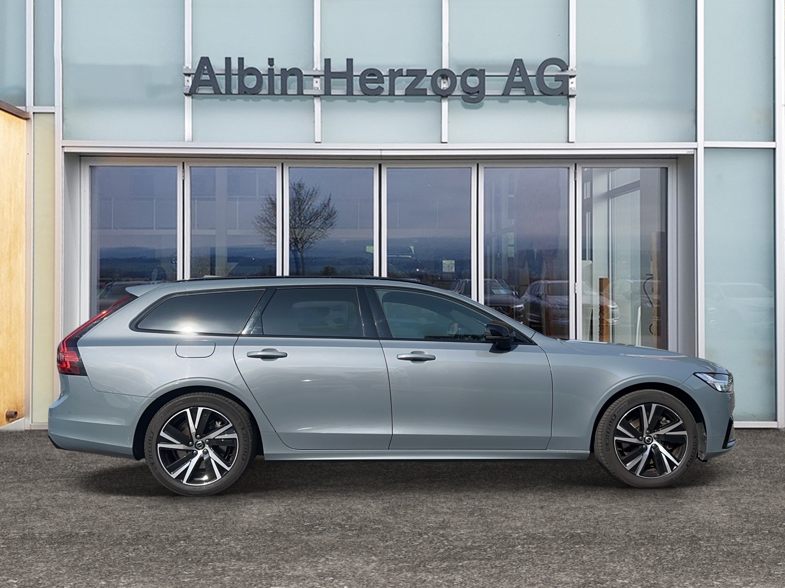 VOLVO V90 2.0 T6 TE R-Design 11,6kWh eAWD-image-4