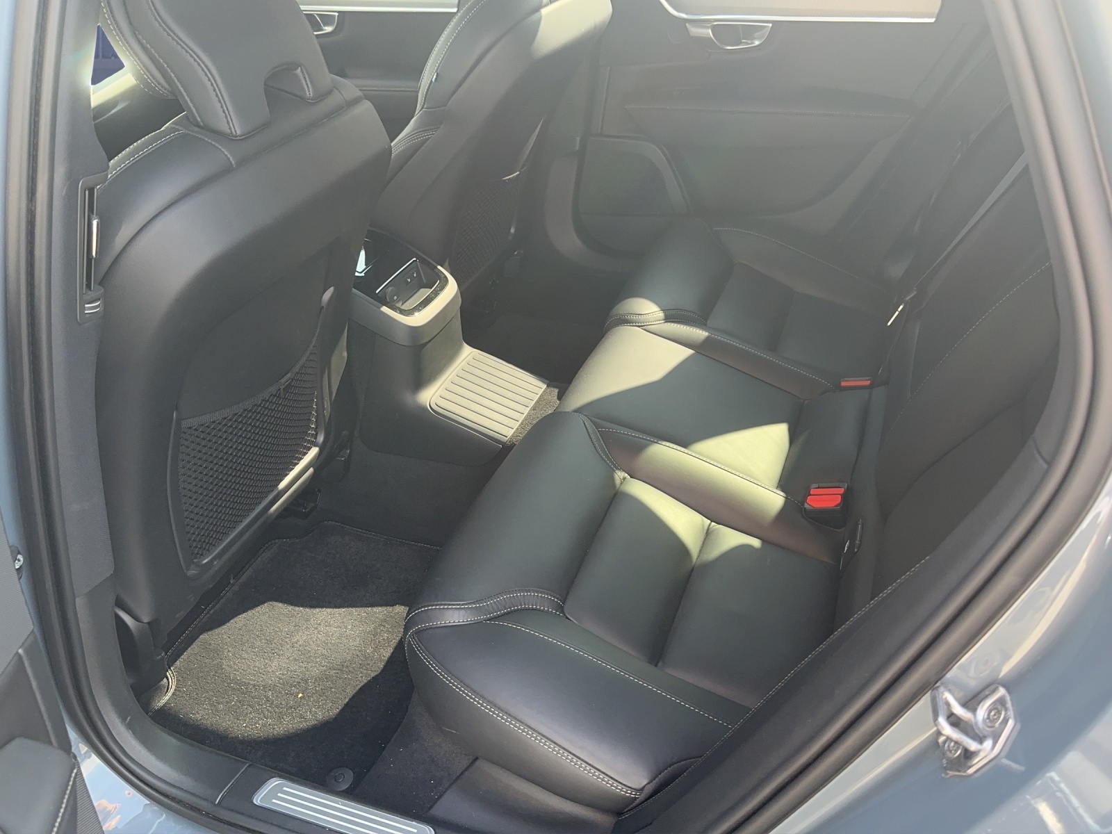 VOLVO V90 2.0 T6 TE R-Design 11,6kWh eAWD-image-7