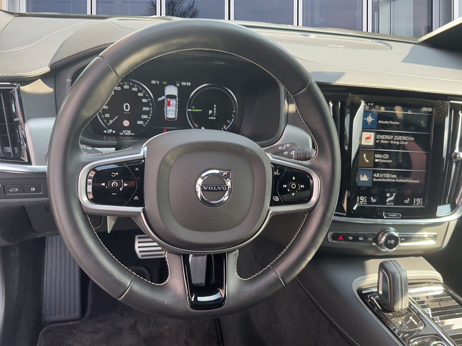 VOLVO V90 2.0 T6 TE R-Design 11,6kWh eAWD-image-9