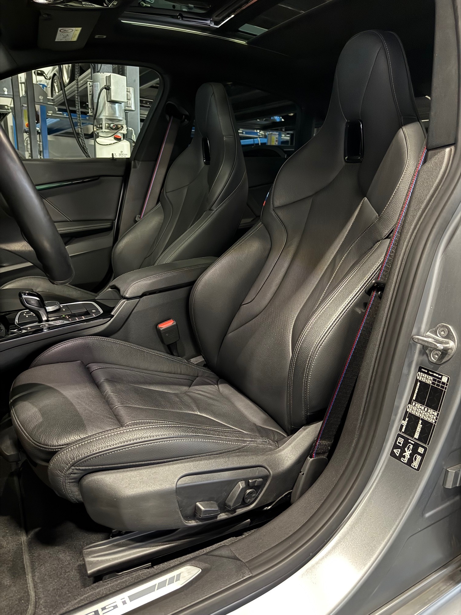 BMW M235i Gran Coupé xDrive M Sport Pro Steptronic-image-8