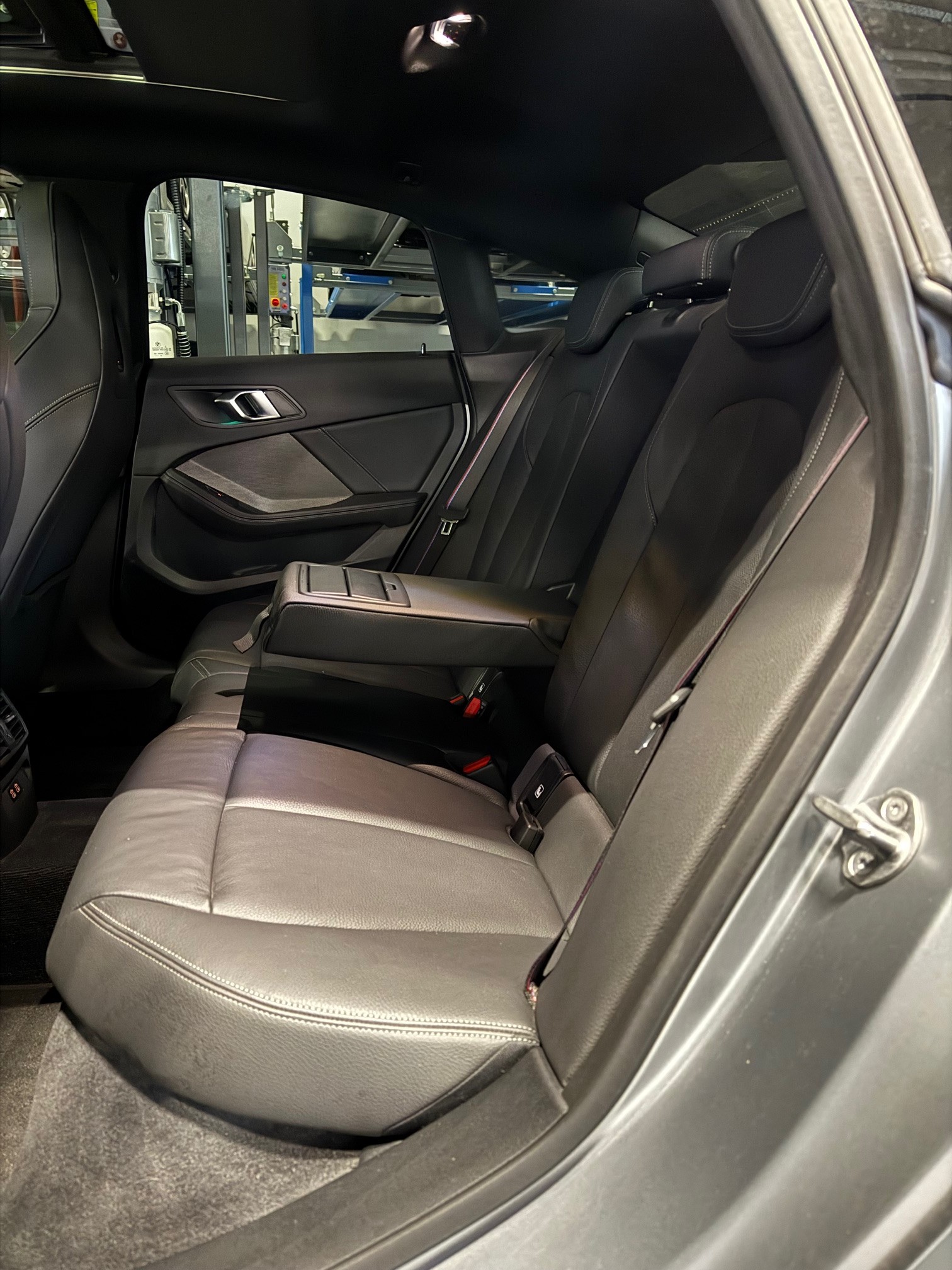 BMW M235i Gran Coupé xDrive M Sport Pro Steptronic-image-9