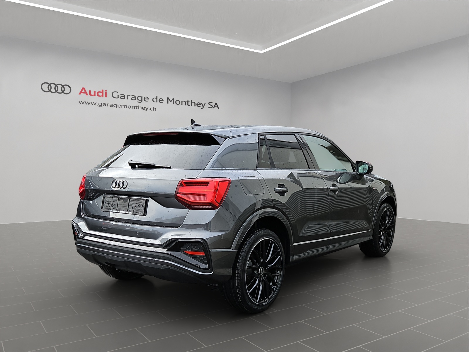 AUDI Q2 35 TFSI S line S-tronic-image-3