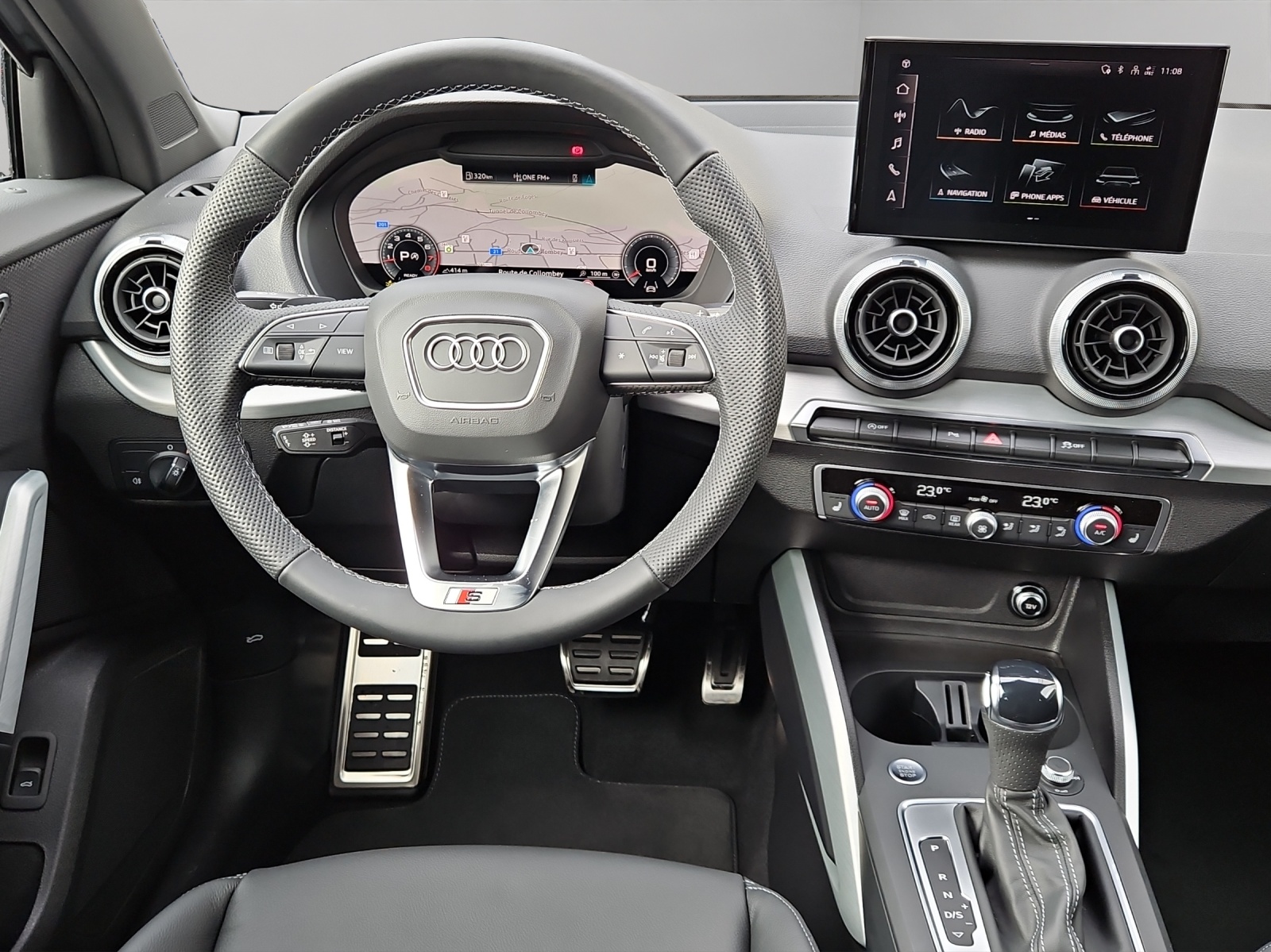 AUDI Q2 35 TFSI S line S-tronic-image-10