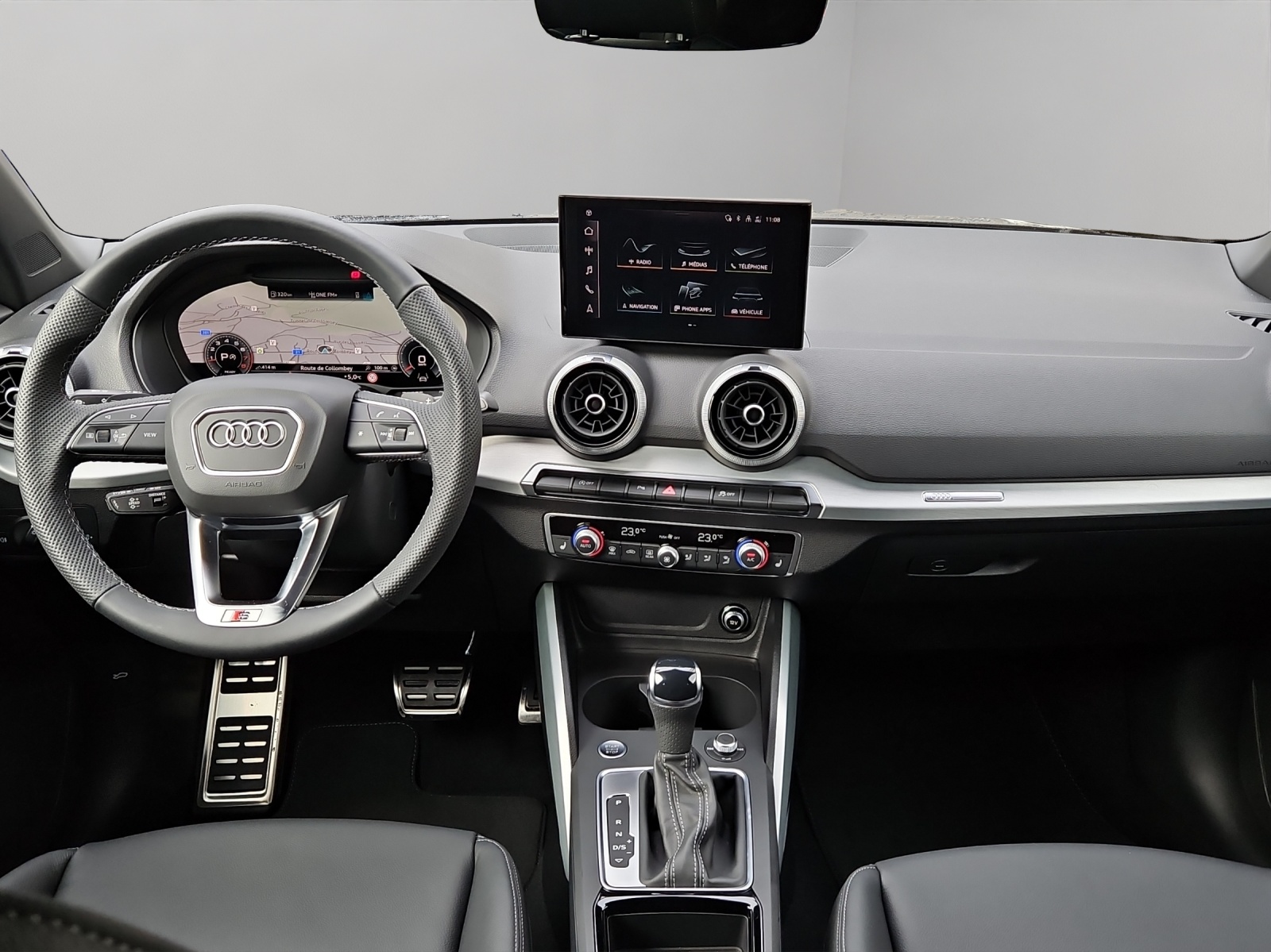 AUDI Q2 35 TFSI S line S-tronic-image-9