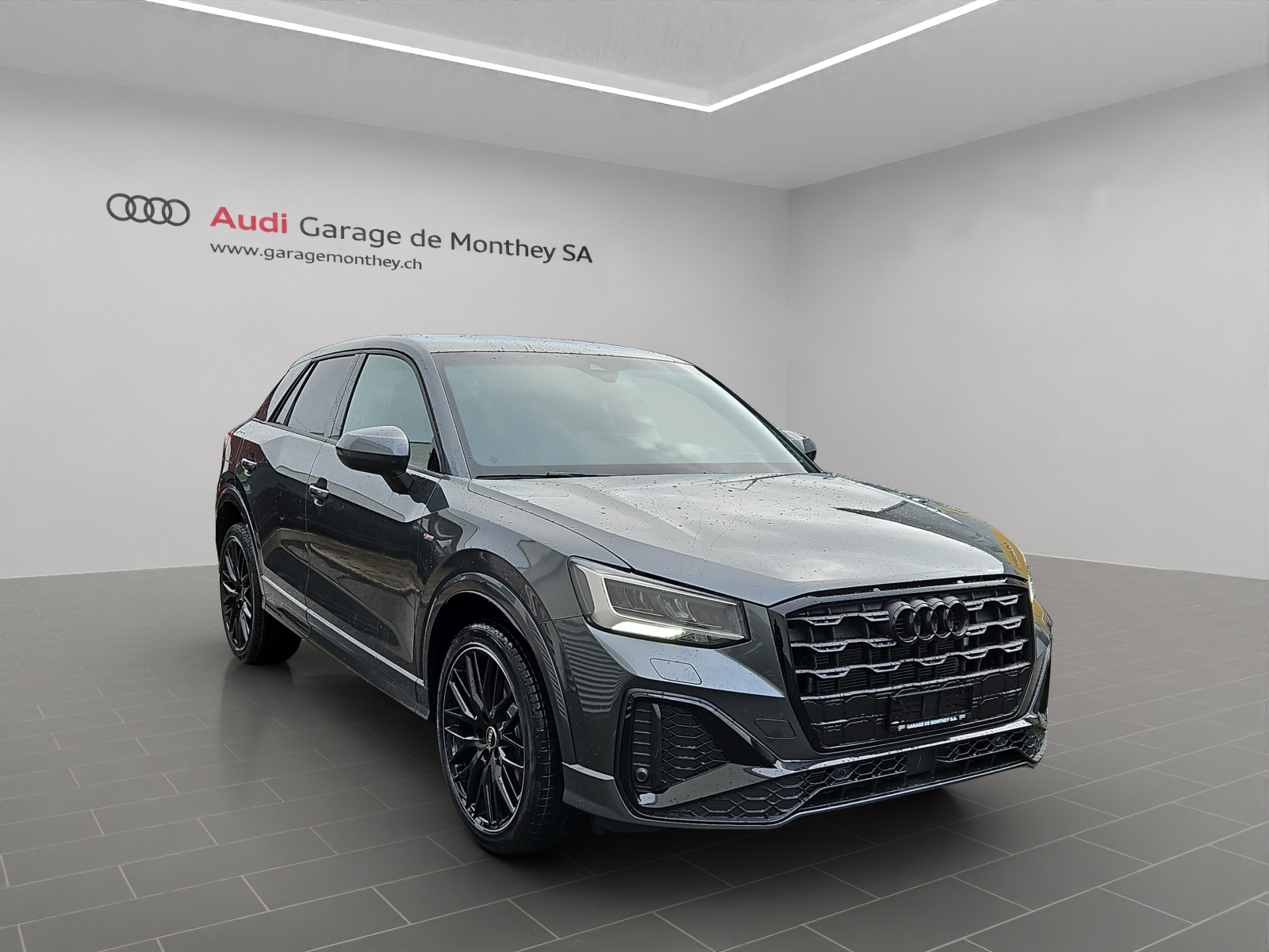AUDI Q2 35 TFSI S line S-tronic-image-2