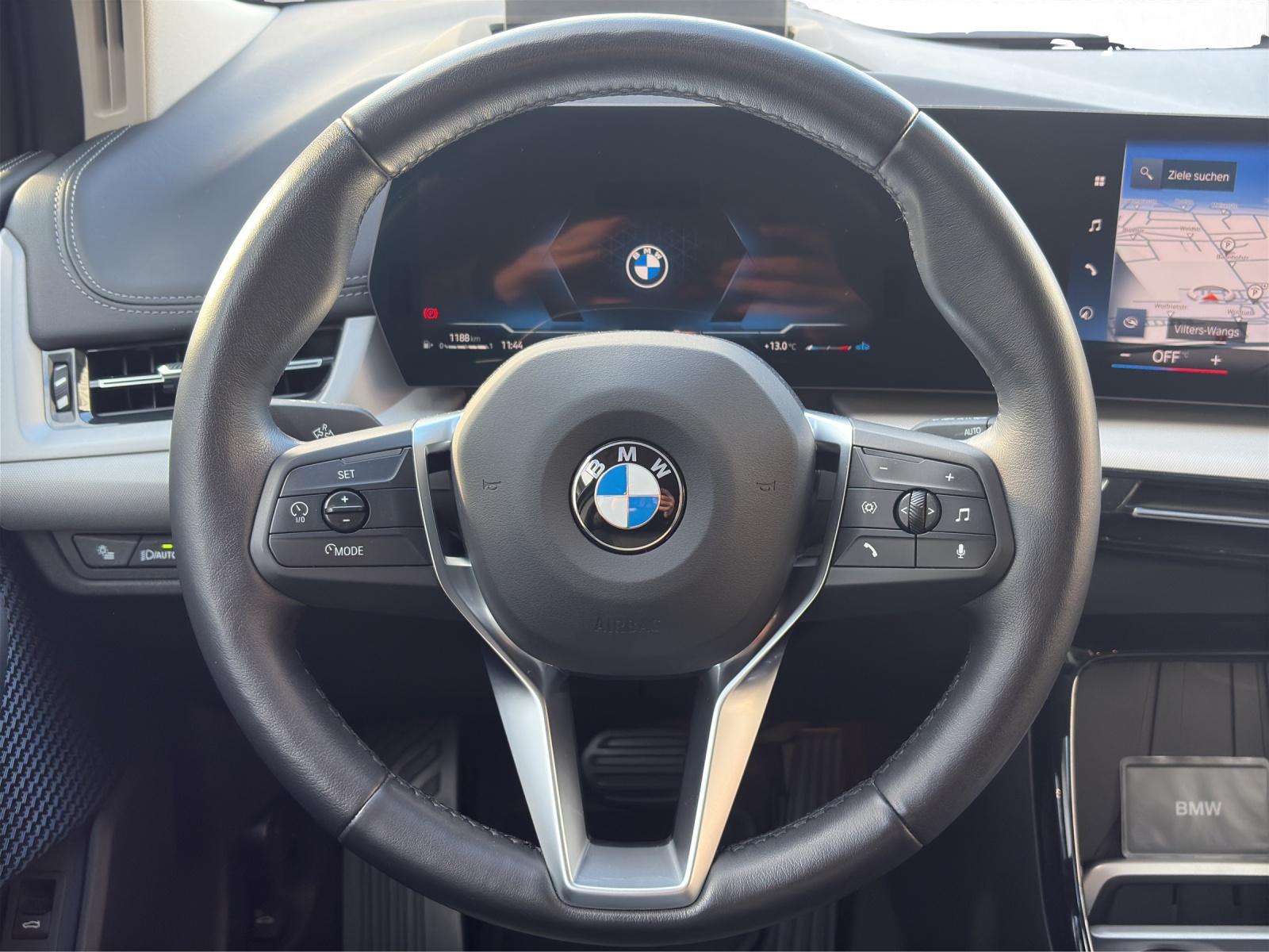BMW 223d xDrive Active Tourer-image-11