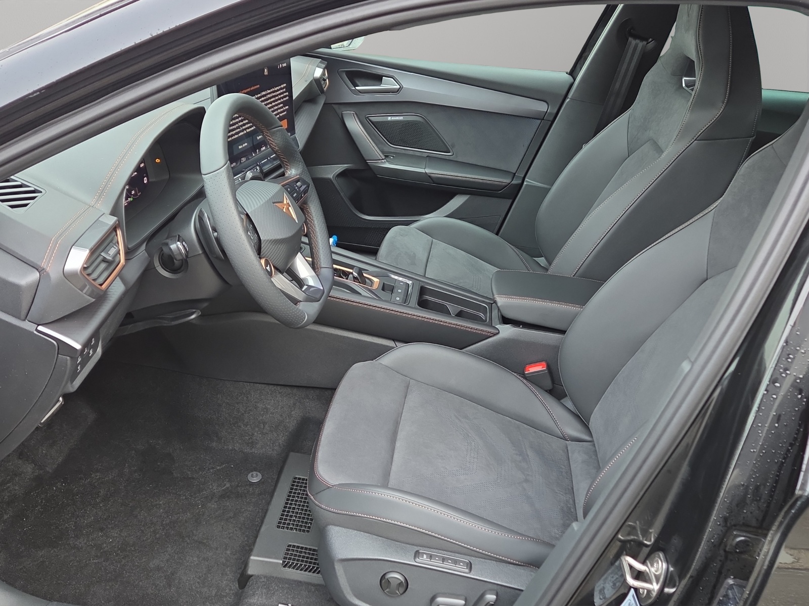 CUPRA CUPRA LEON SPORTSTOURER VZ 4DRIVE-image-5