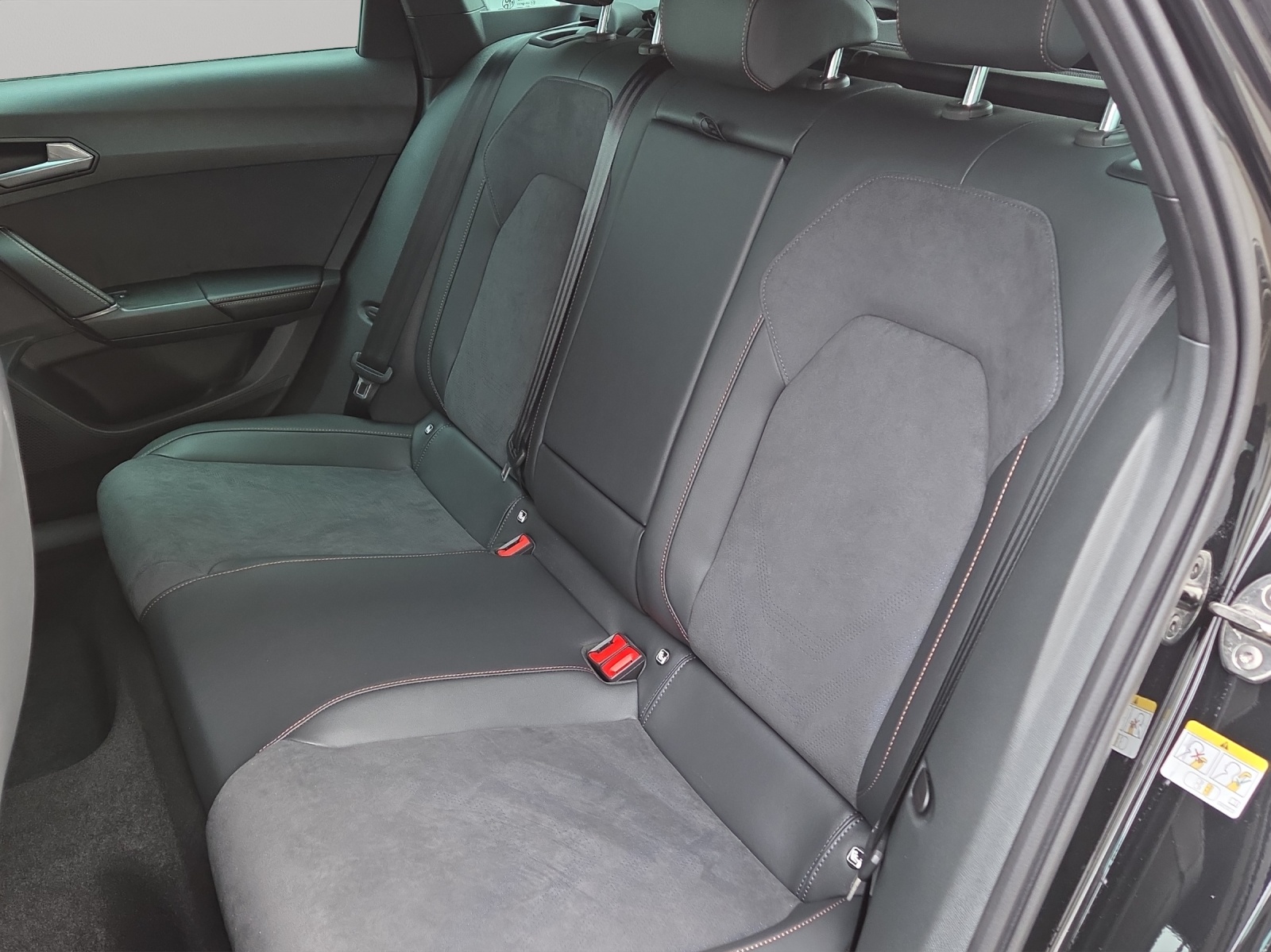 CUPRA CUPRA LEON SPORTSTOURER VZ 4DRIVE-image-8