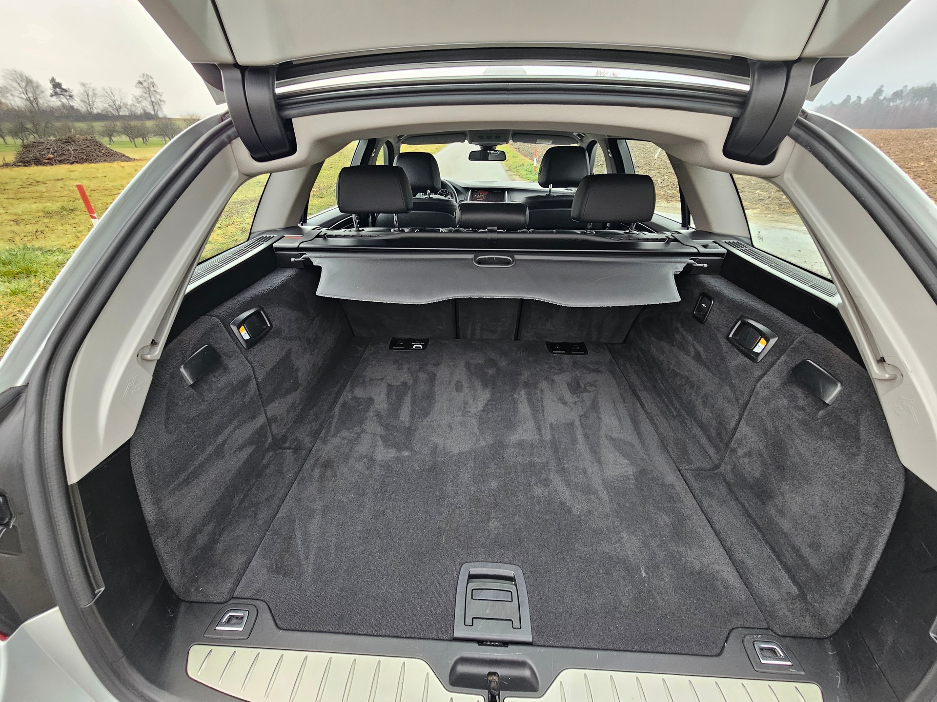 BMW 520d Touring xDrive Steptronic-image-21