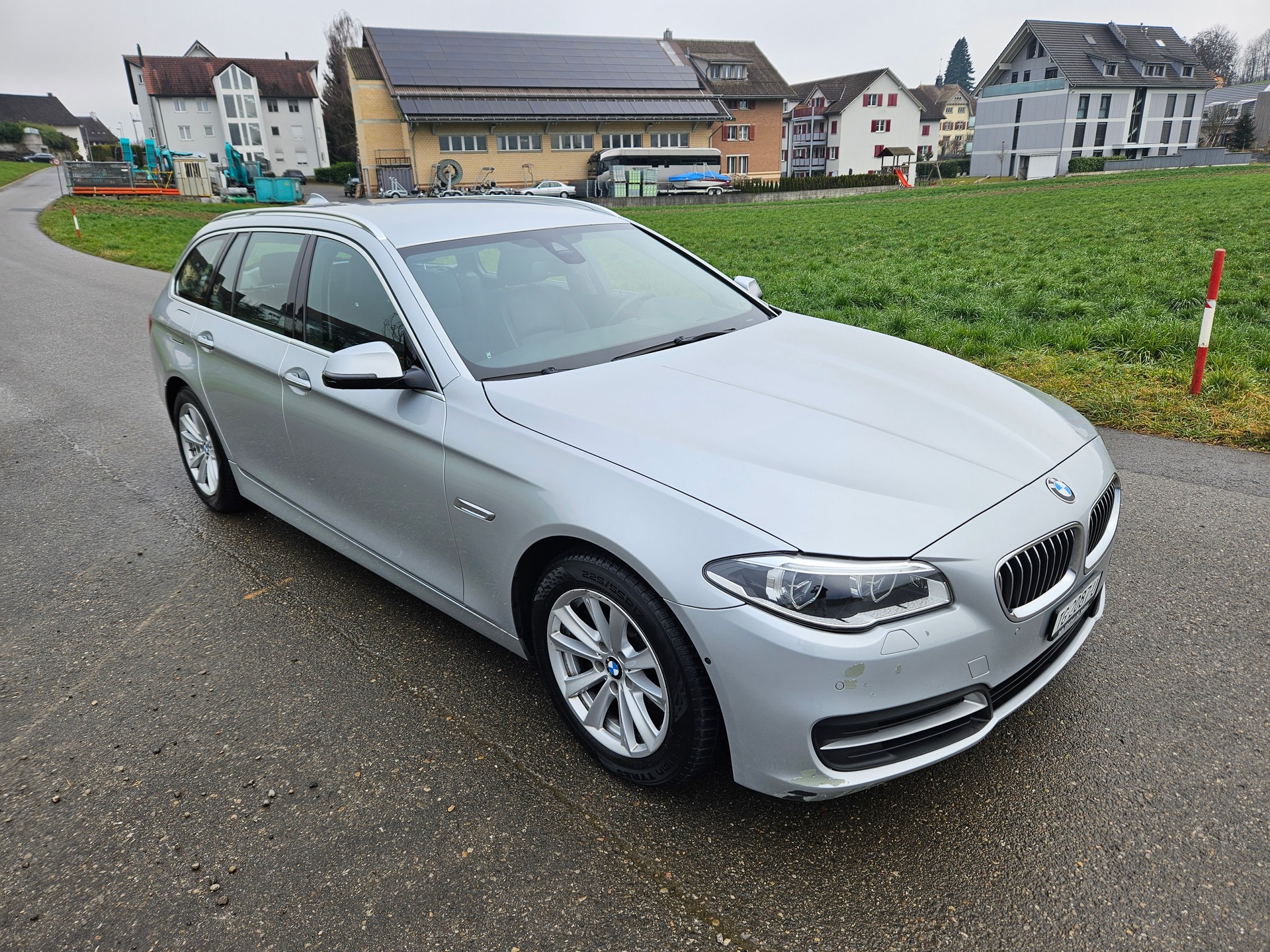 BMW 520d Touring xDrive Steptronic-image-5