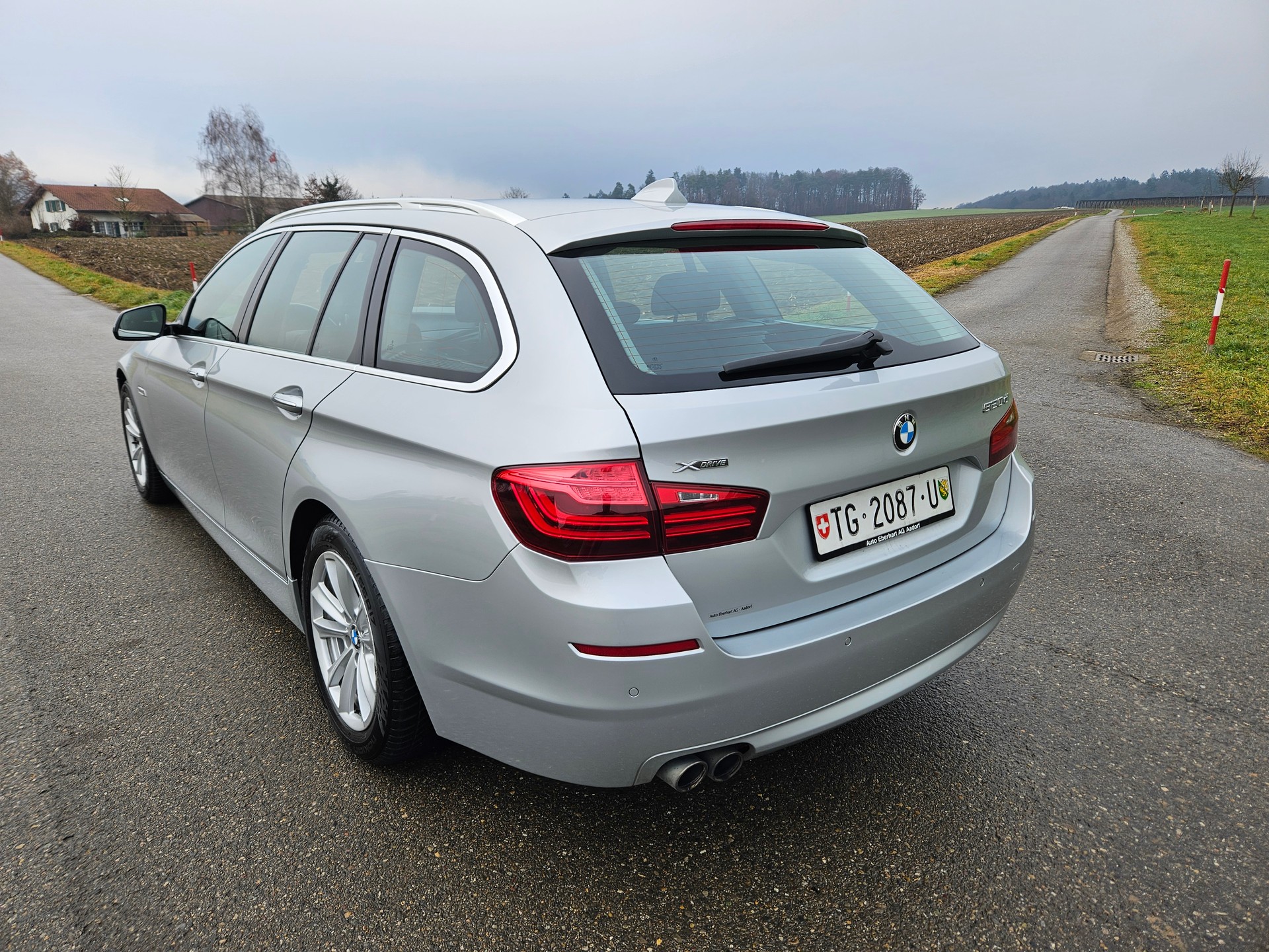 BMW 520d Touring xDrive Steptronic-image-11