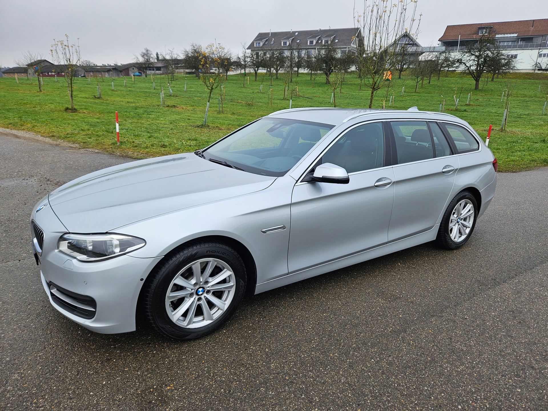 BMW 520d Touring xDrive Steptronic-image-6