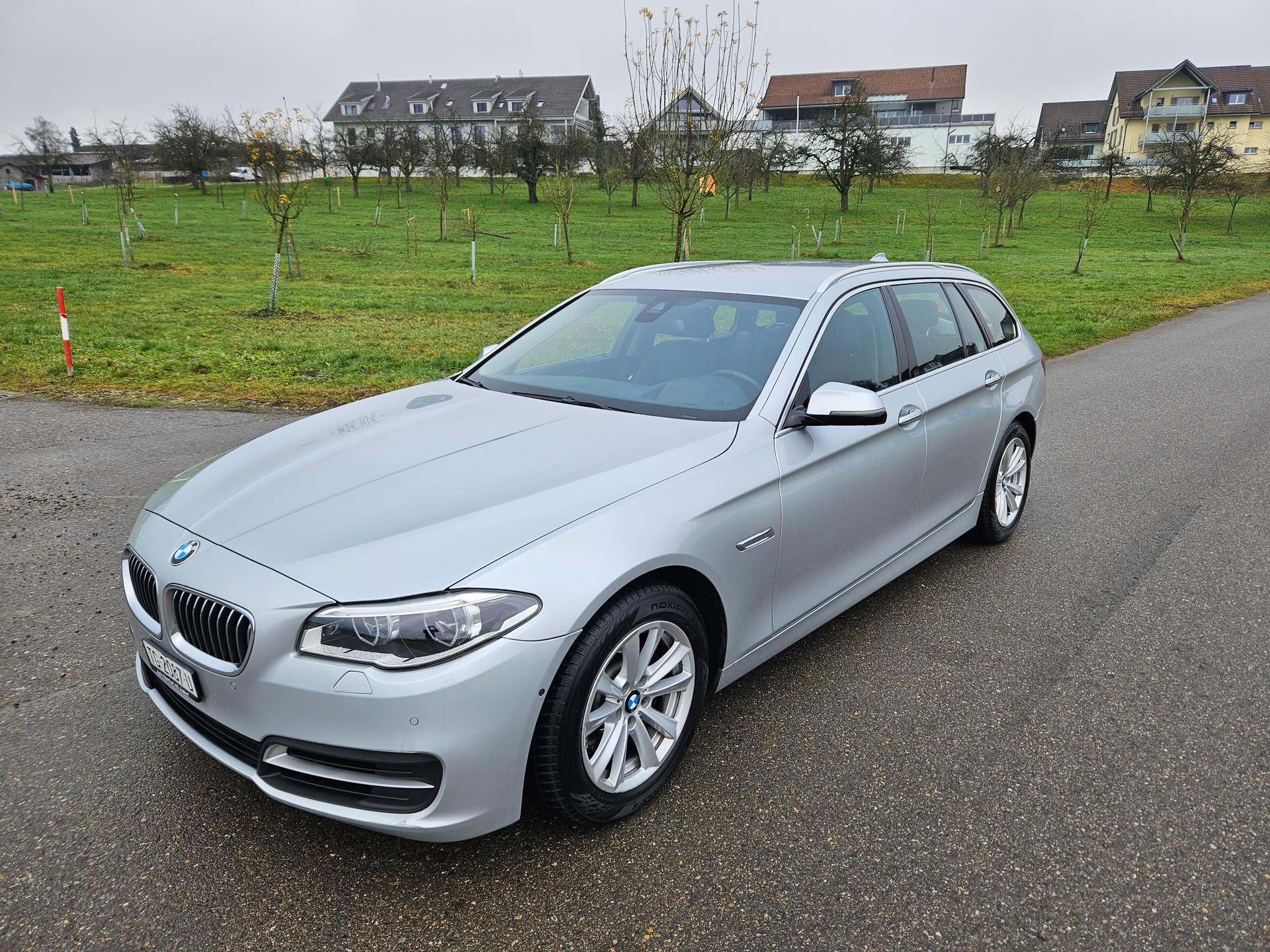 BMW 520d Touring xDrive Steptronic-image-4