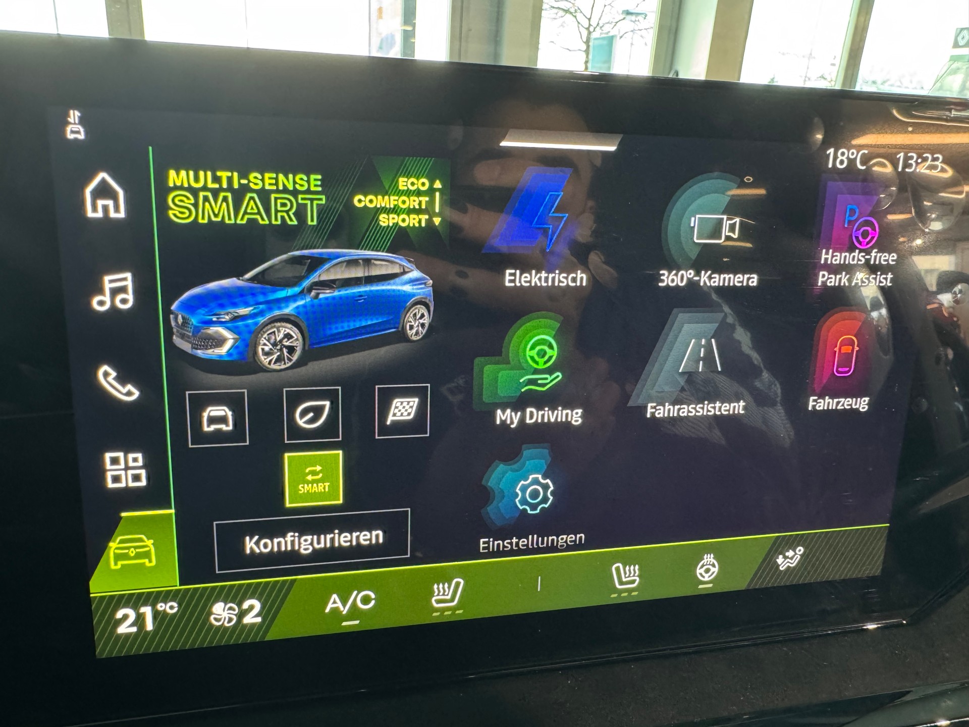 RENAULT CLIO E-TECH FULL HYBRID esprit Alpine full hybrid E-Tech 160-image-19