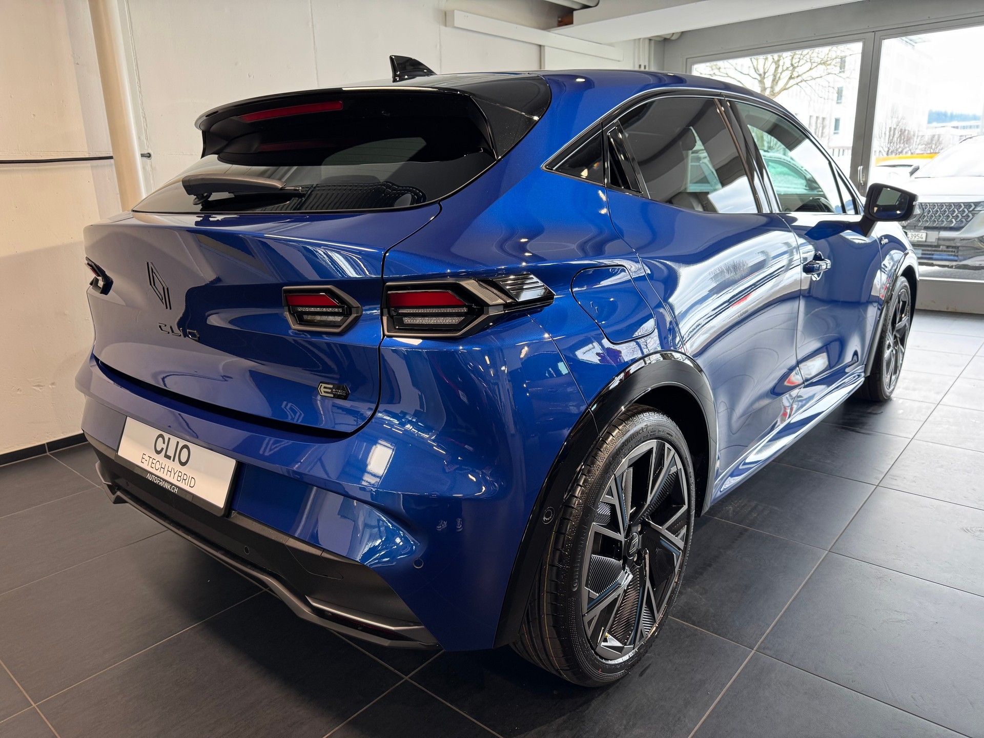 RENAULT CLIO E-TECH FULL HYBRID esprit Alpine full hybrid E-Tech 160-image-5