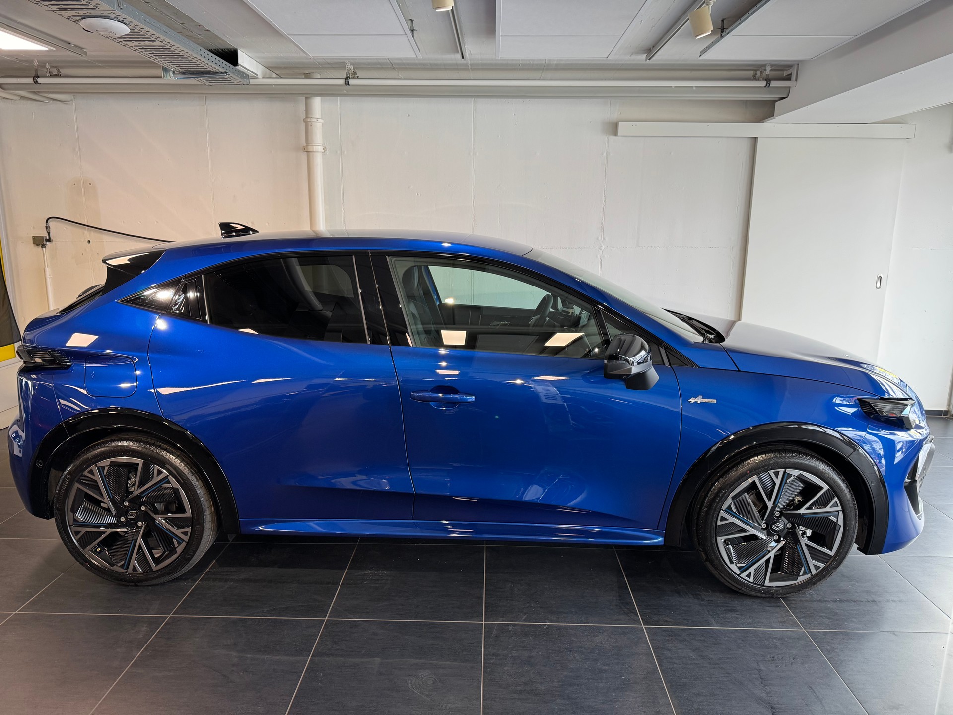 RENAULT CLIO E-TECH FULL HYBRID esprit Alpine full hybrid E-Tech 160-image-3