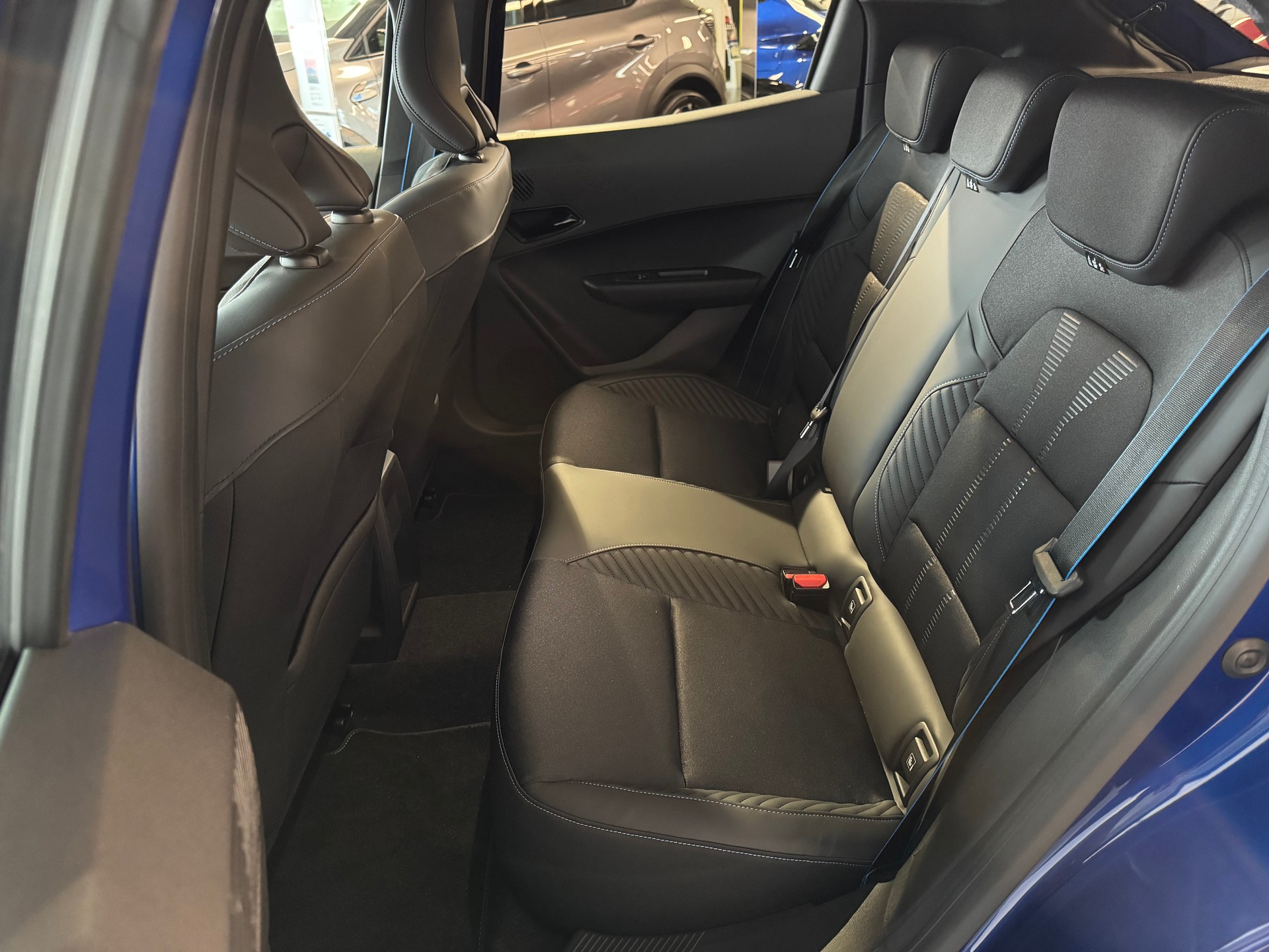 RENAULT CLIO E-TECH FULL HYBRID esprit Alpine full hybrid E-Tech 160-image-29
