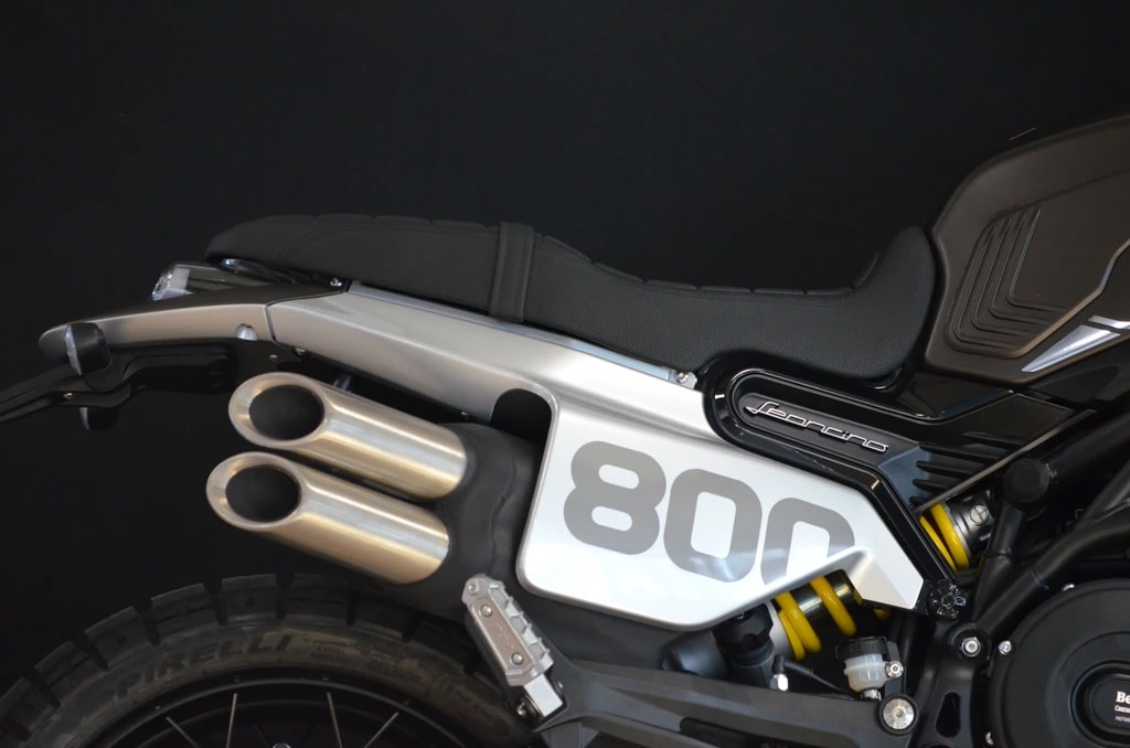 BENELLI Leoncino 800 T-showroom-element-3
