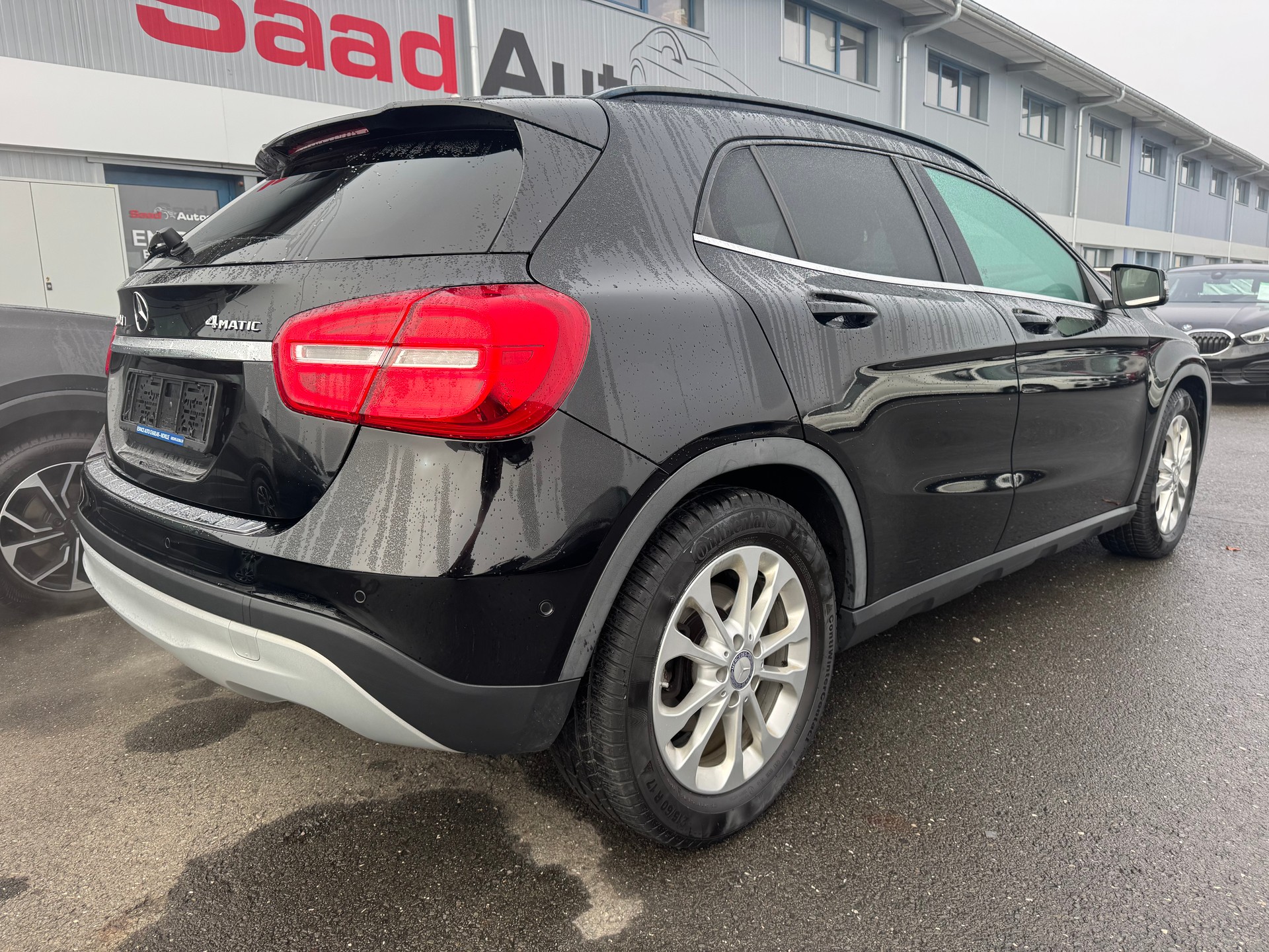 MERCEDES-BENZ GLA 200 CDI AMG Line 4Matic 7G-DCT-image-3