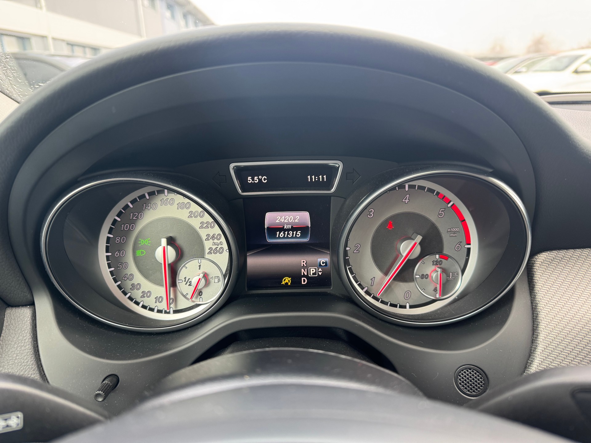 MERCEDES-BENZ GLA 200 CDI AMG Line 4Matic 7G-DCT-image-9