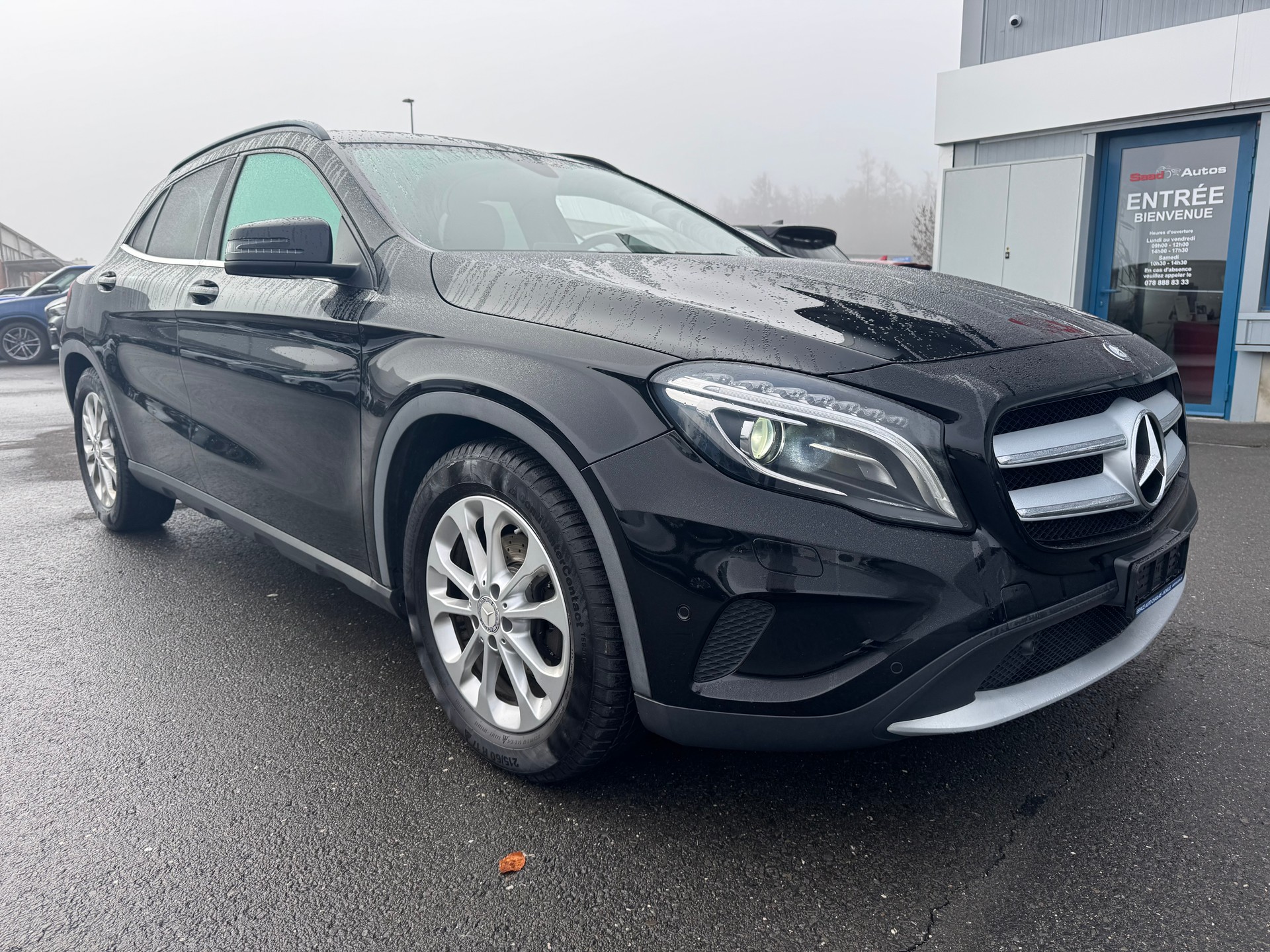 MERCEDES-BENZ GLA 200 CDI AMG Line 4Matic 7G-DCT-image-2