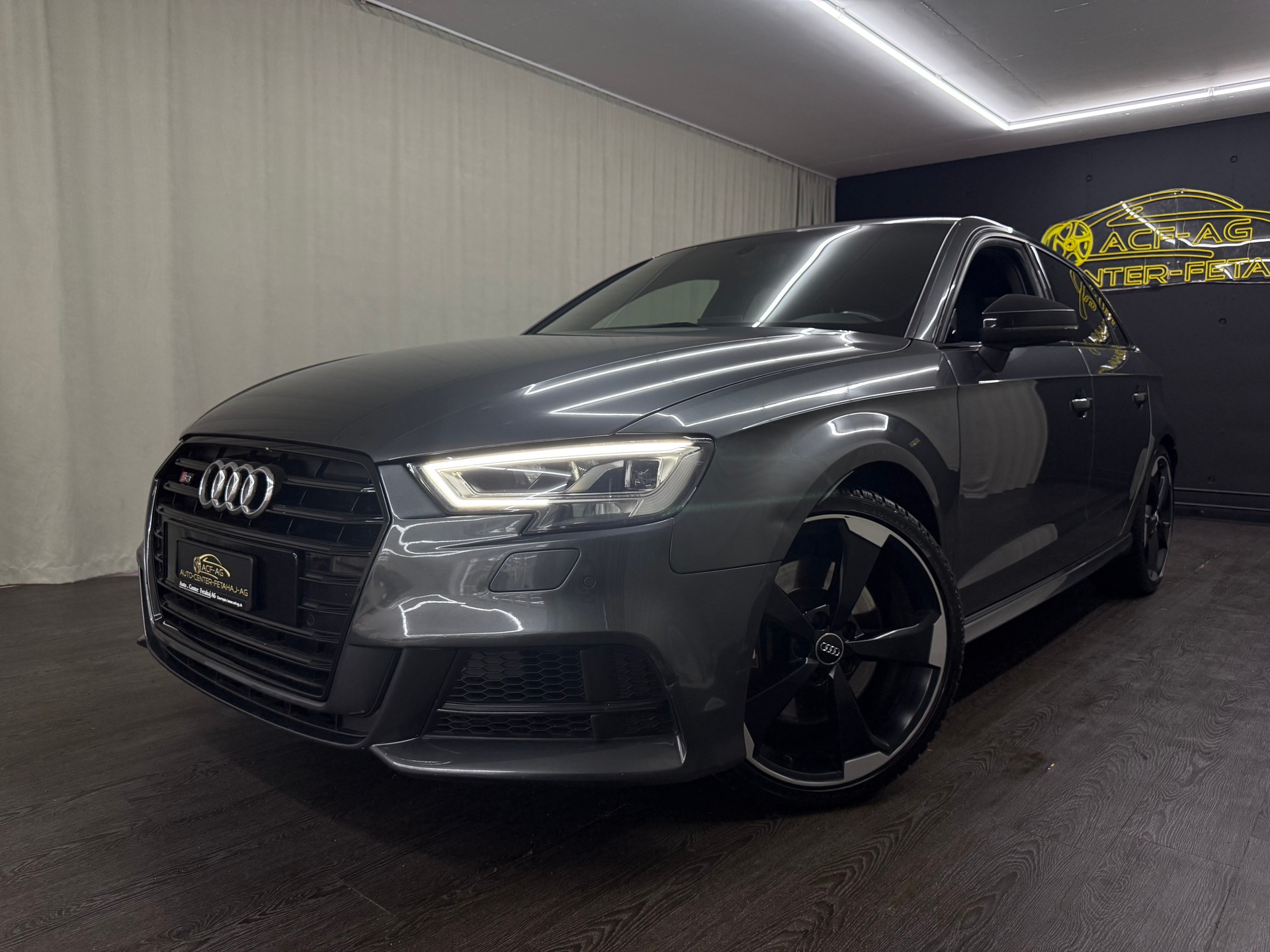 AUDI S3 Sportback 2.0 TFSI quattro S-tronic-image-0