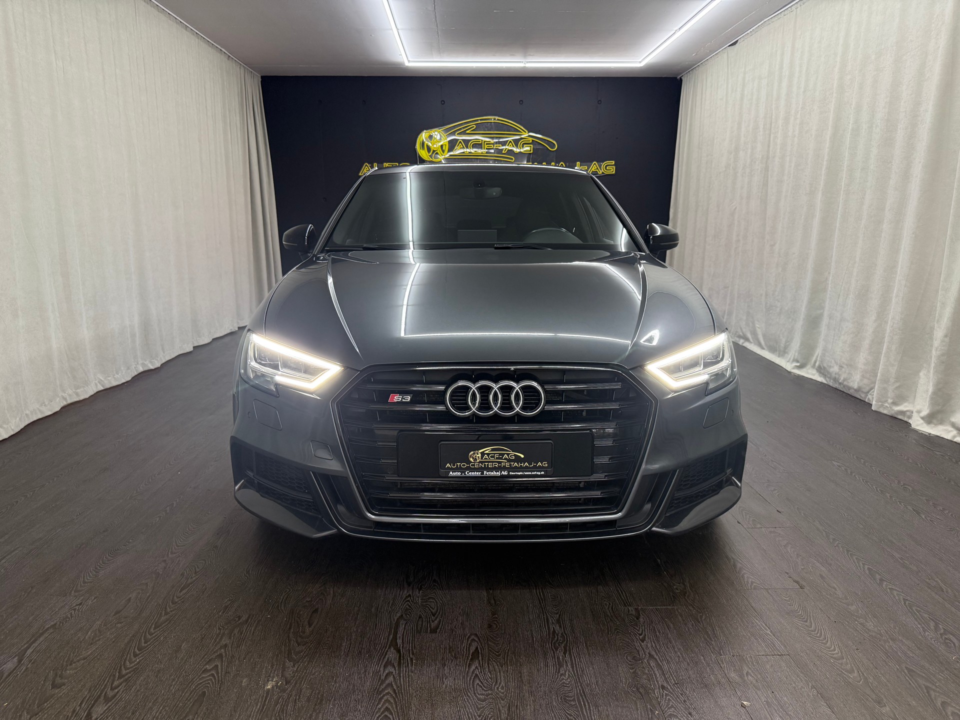 AUDI S3 Sportback 2.0 TFSI quattro S-tronic-image-2