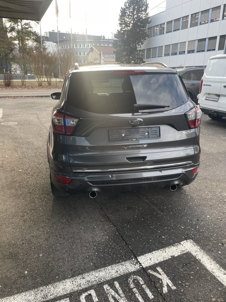 FORD Kuga 2.0 TDCi 180 Vignale FPS-image-16