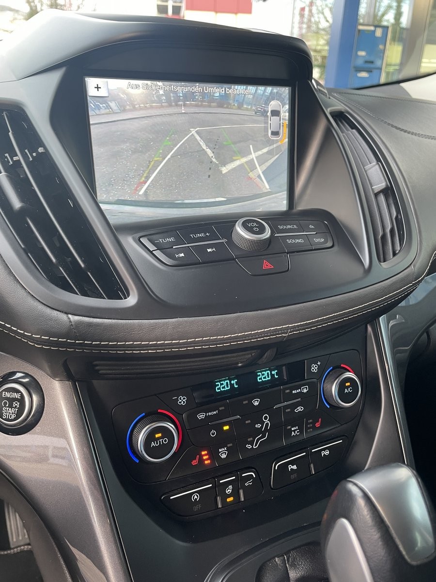 FORD Kuga 2.0 TDCi 180 Vignale FPS-image-7