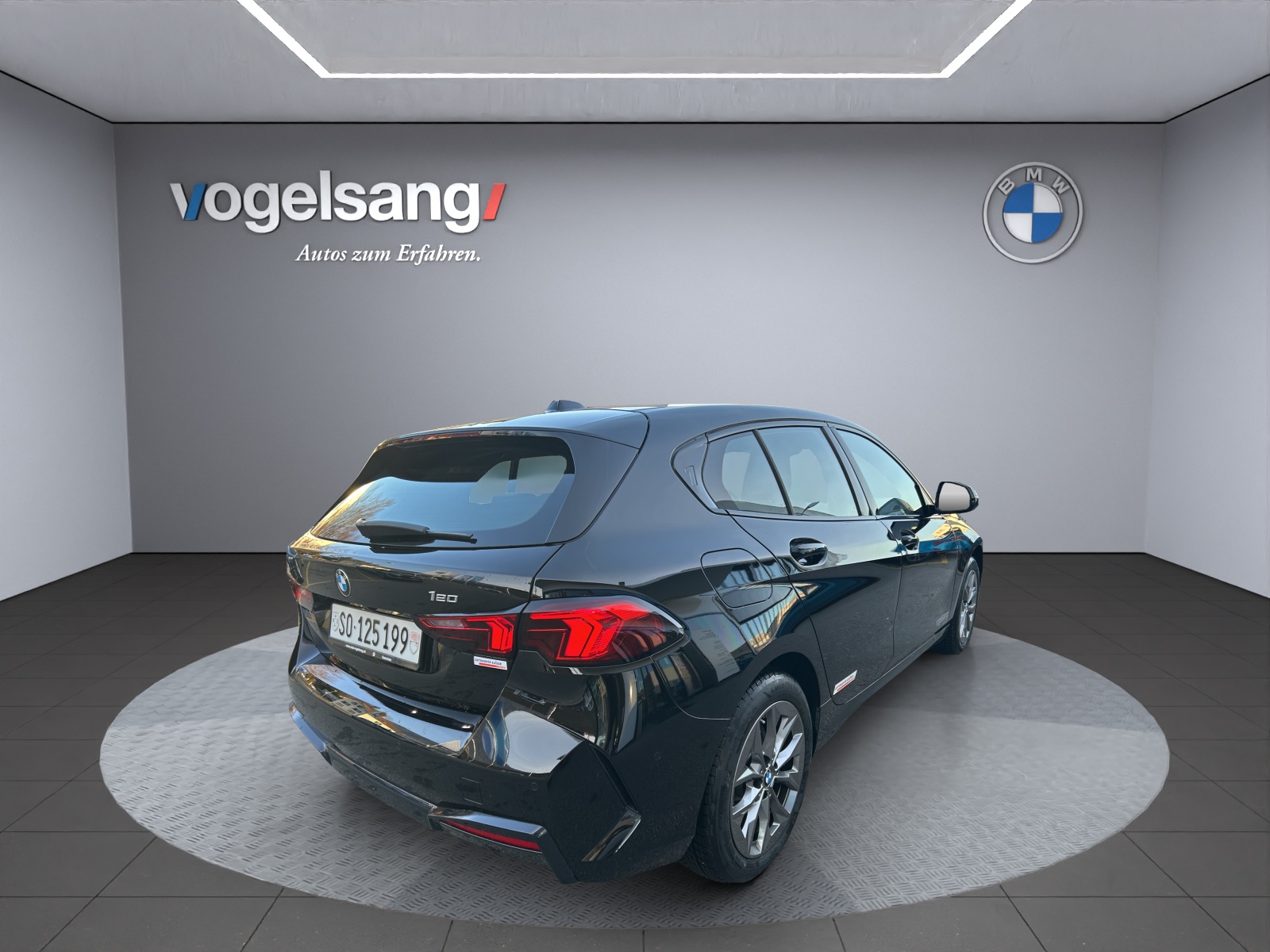 BMW 120 Steptronic-image-13
