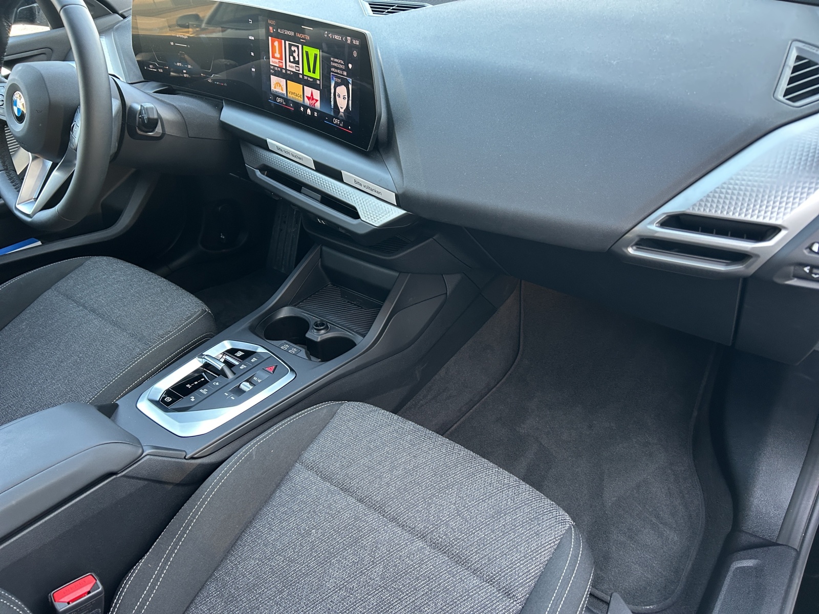 BMW 120 Steptronic-image-27